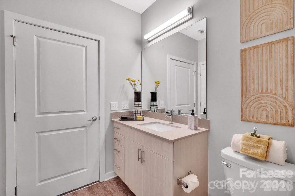 2020 W Morehead Street Foxtrot Property Photo 26