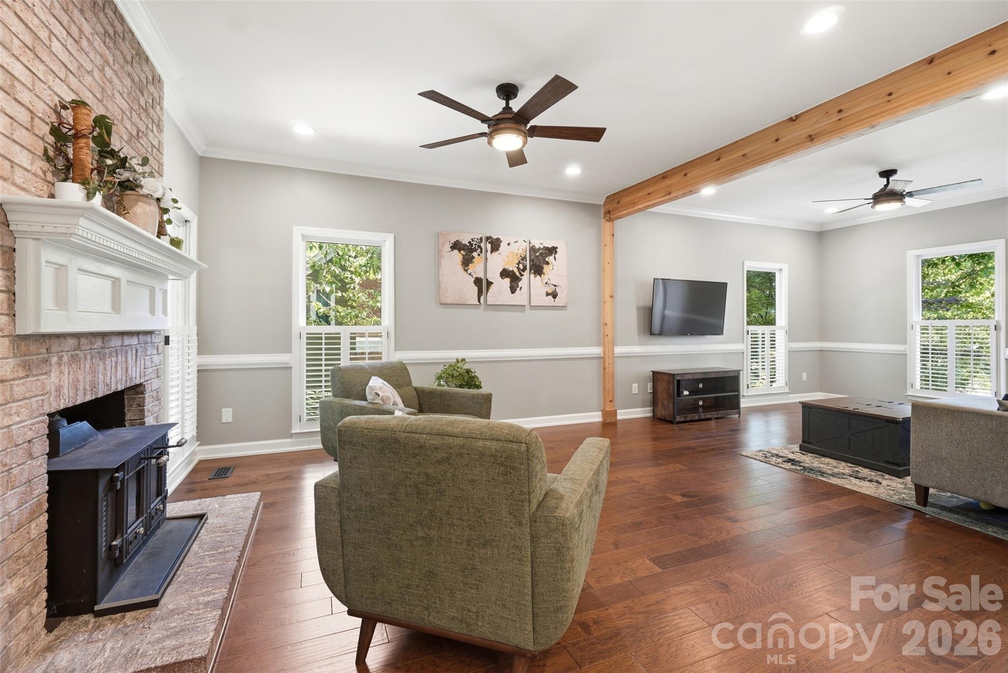 1112 Long Paw Lane Property Photo 23