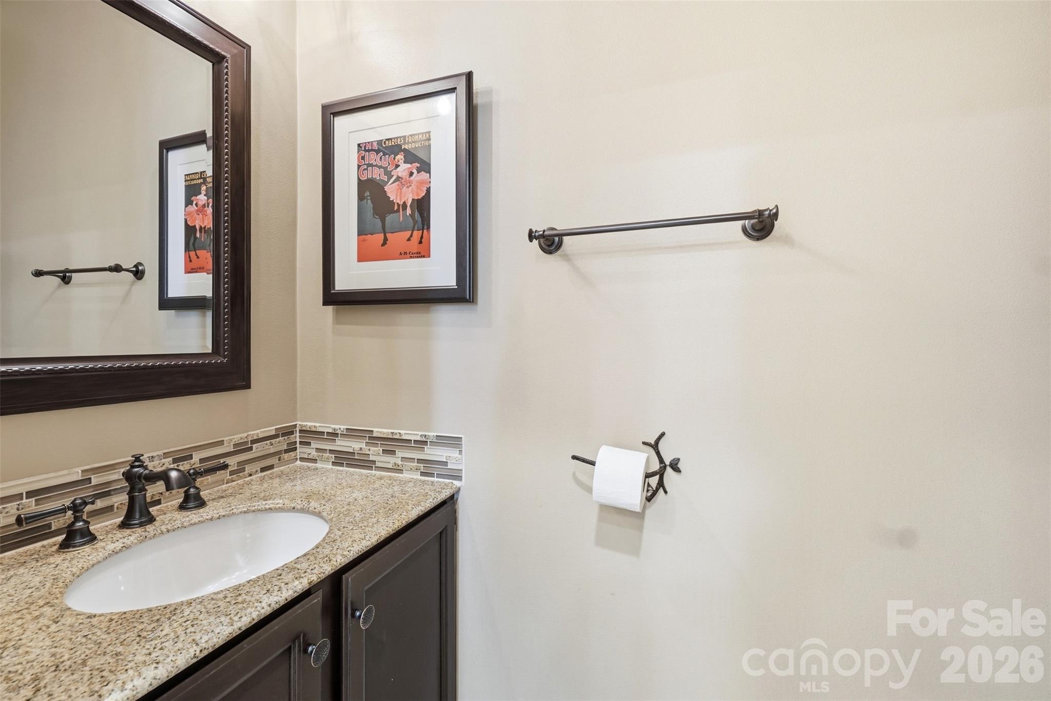 1112 Long Paw Lane Property Photo 24