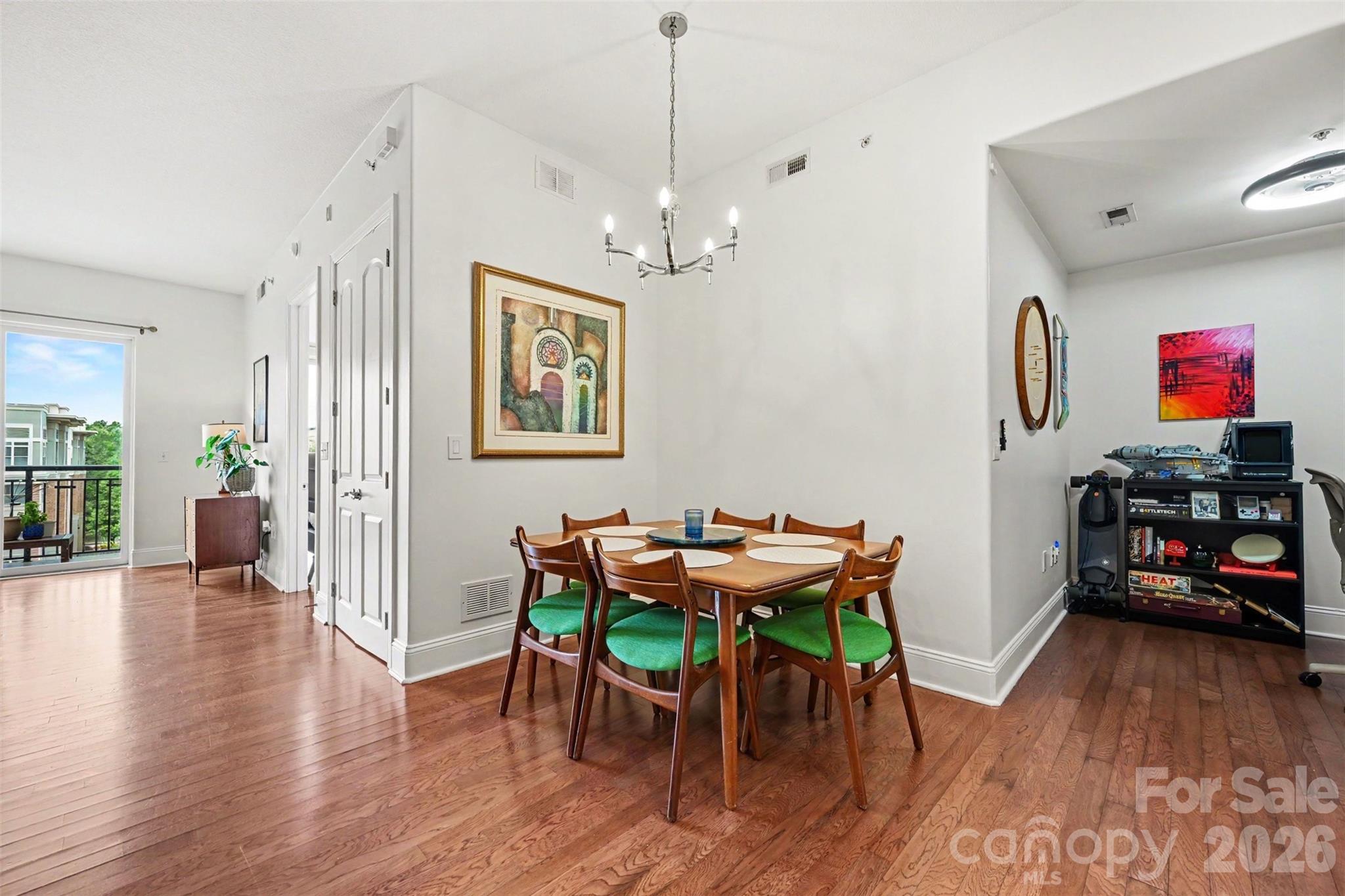 4620 Piedmont Row Drive 418 Property Photo 10