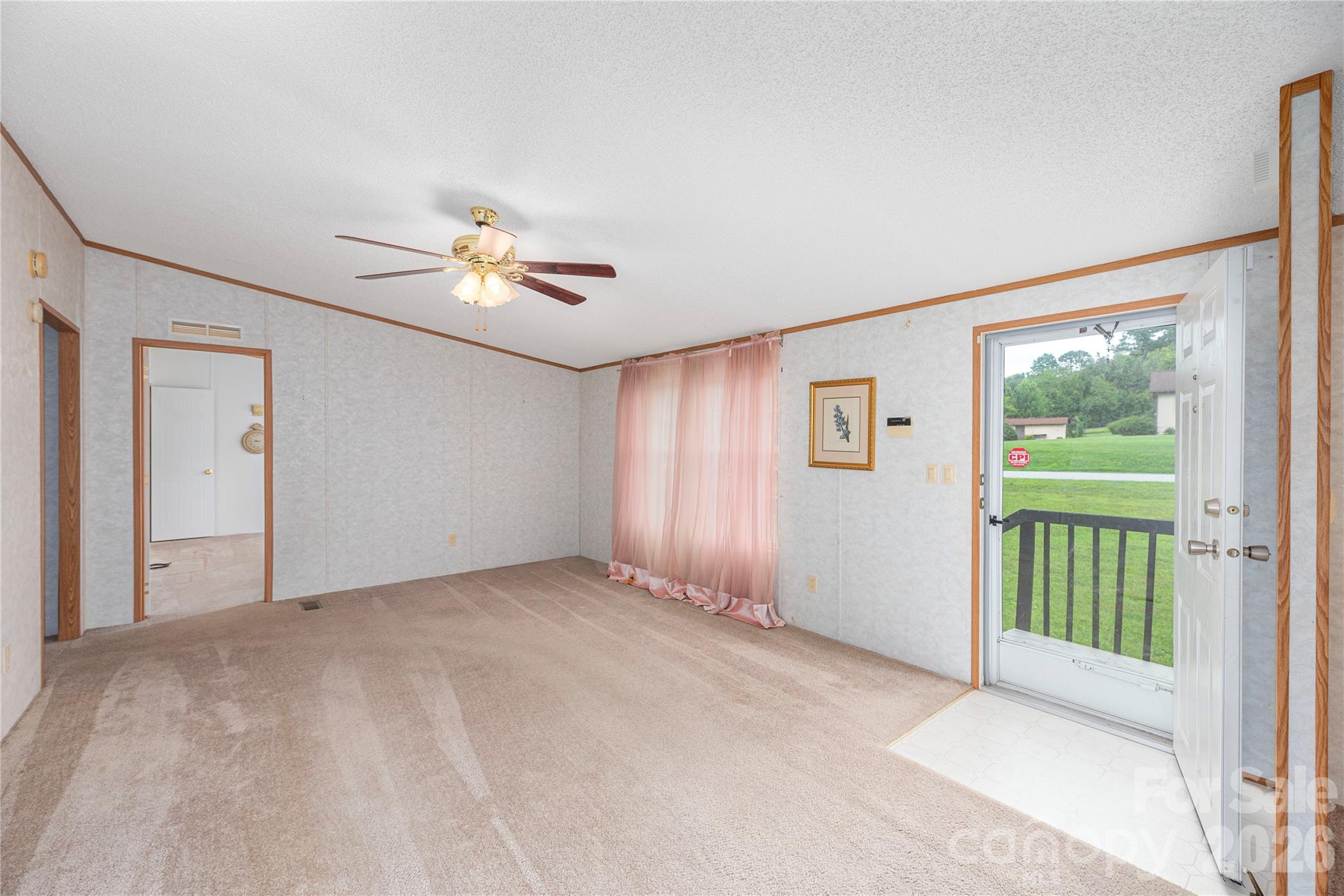 992 Brickyard Road Property Photo 2