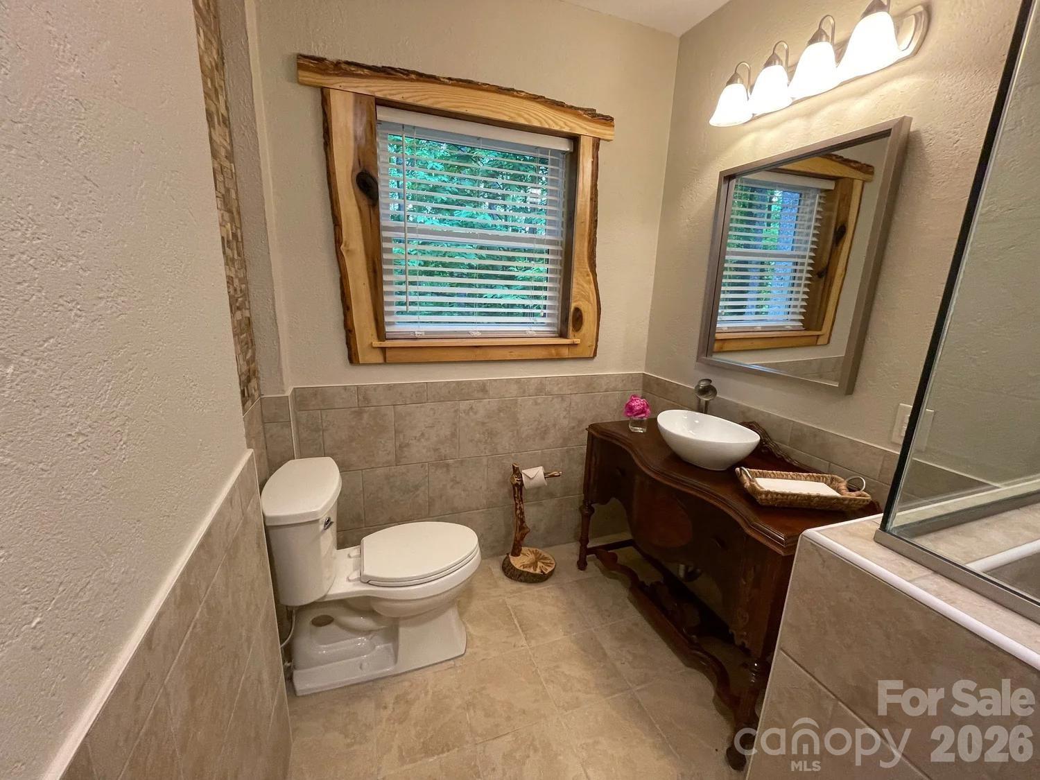 700 Norton Fork Road Property Photo 14