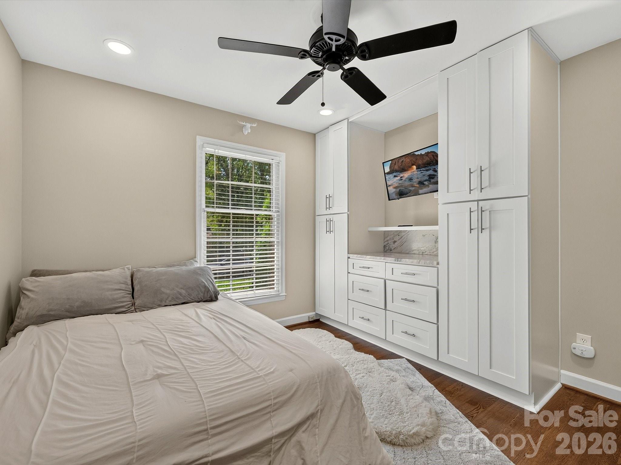 1401 Worcaster Place Property Photo 21