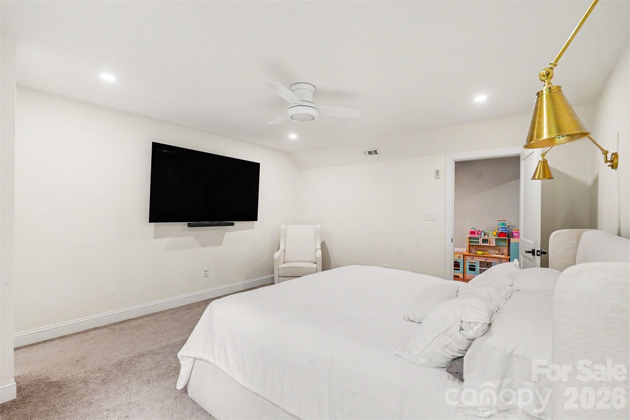 821 Dare Court Property Photo 19