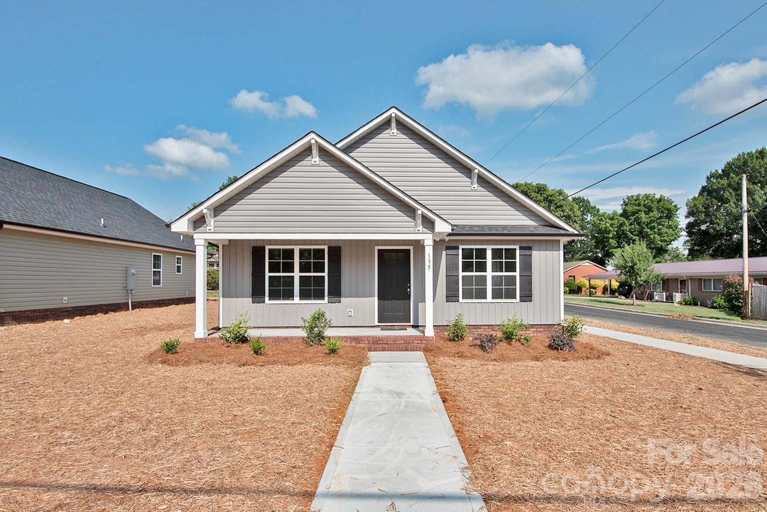 135 Beaver Street Property Photo 4