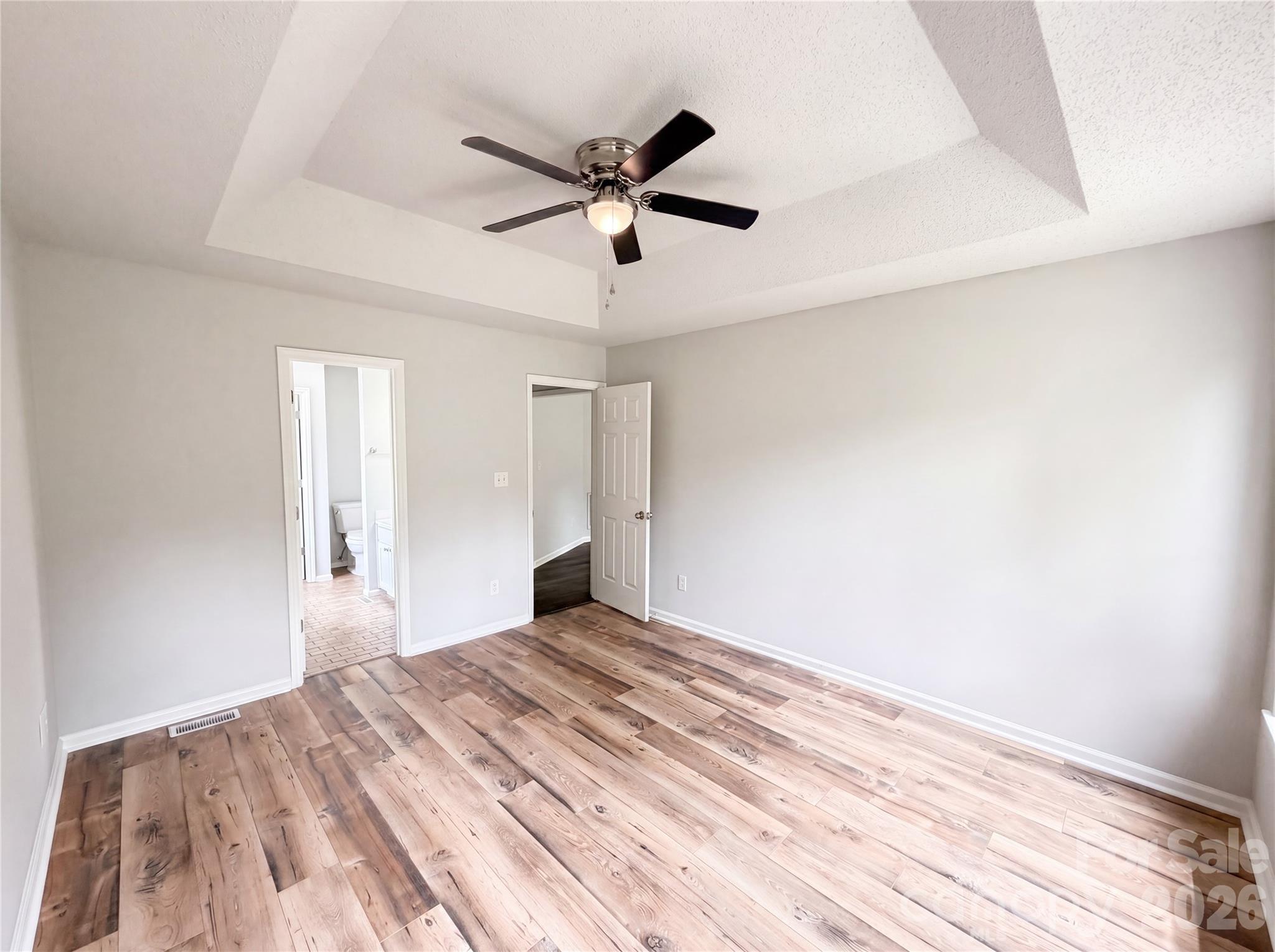 4901 Jacquelyne Drive Property Photo 9