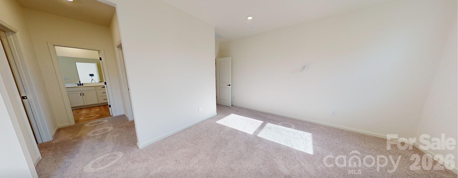 505 Mallet Hill Circle Property Photo 7