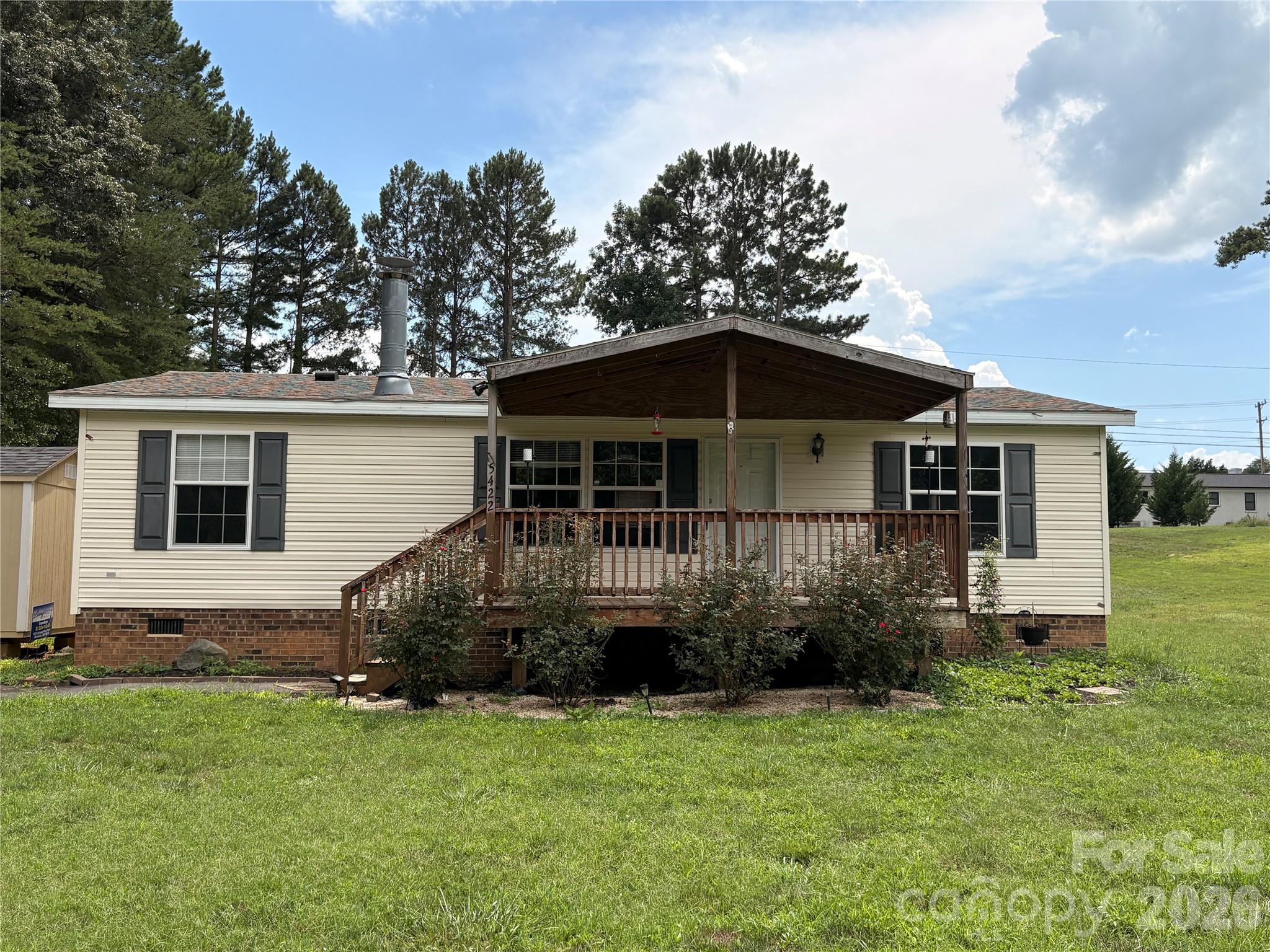 5422 Wrenn Drive Property Photo 1