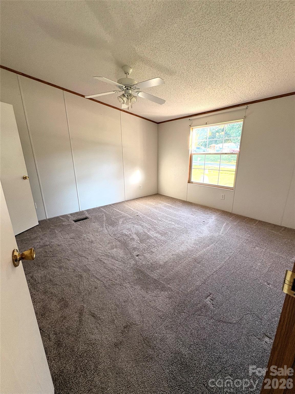 5422 Wrenn Drive Property Photo 9