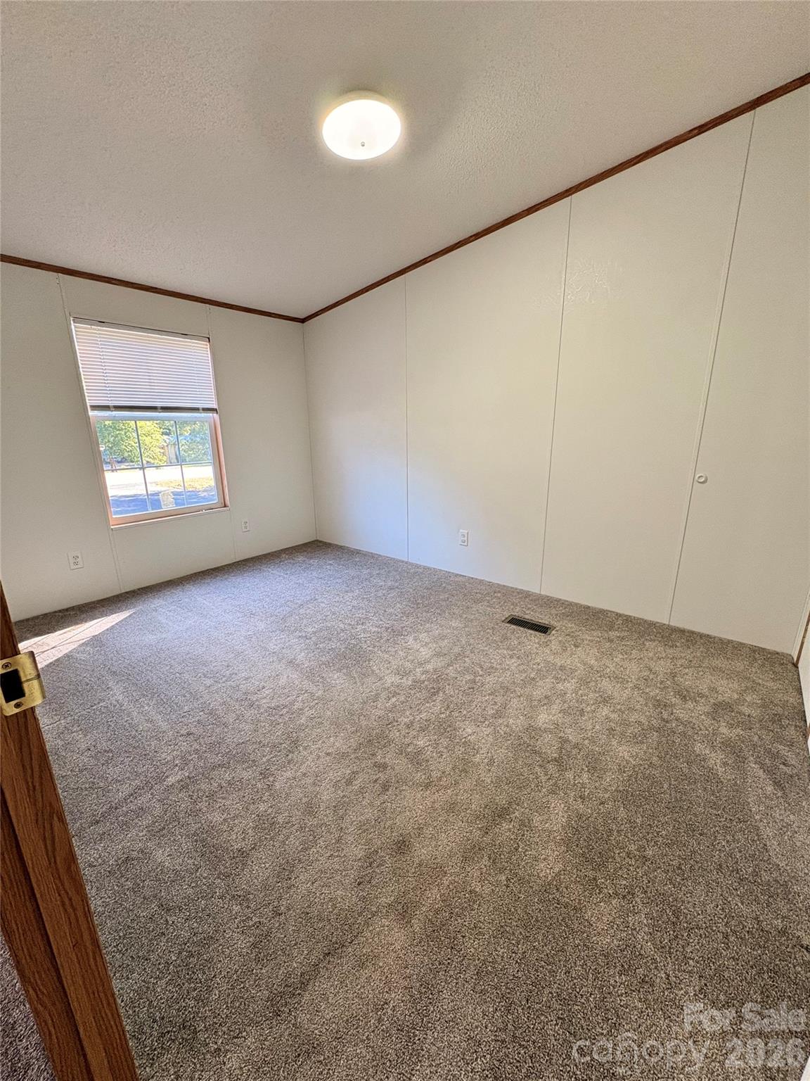 5422 Wrenn Drive Property Photo 13