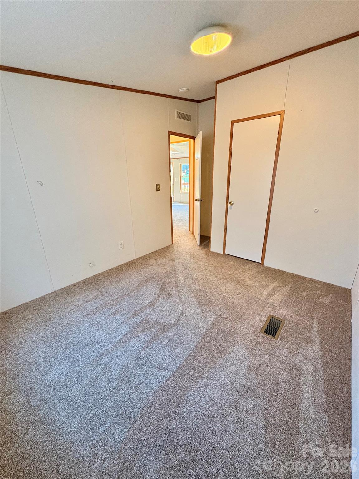 5422 Wrenn Drive Property Photo 17