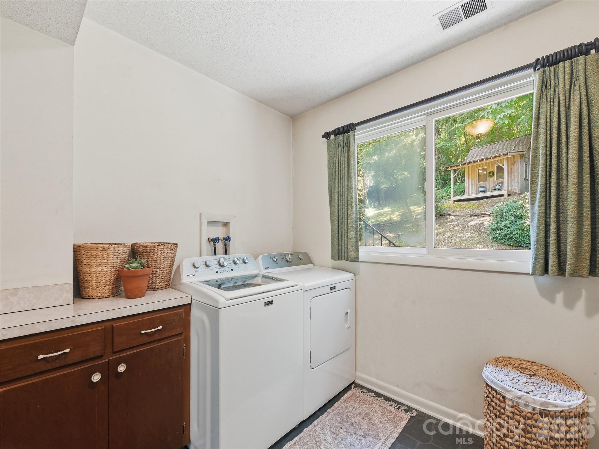 252 Big Stomp Road Property Photo 32