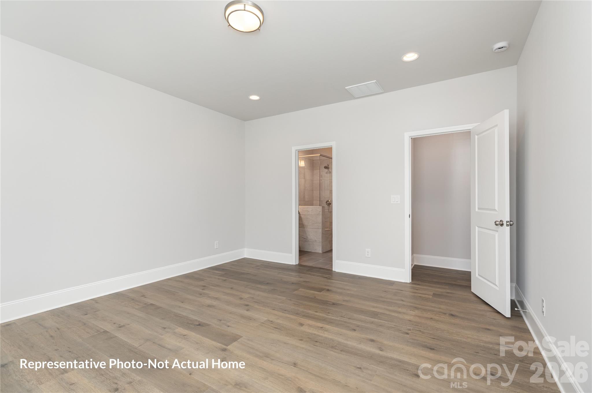 10233 Rainier Trail Drive Property Photo 18