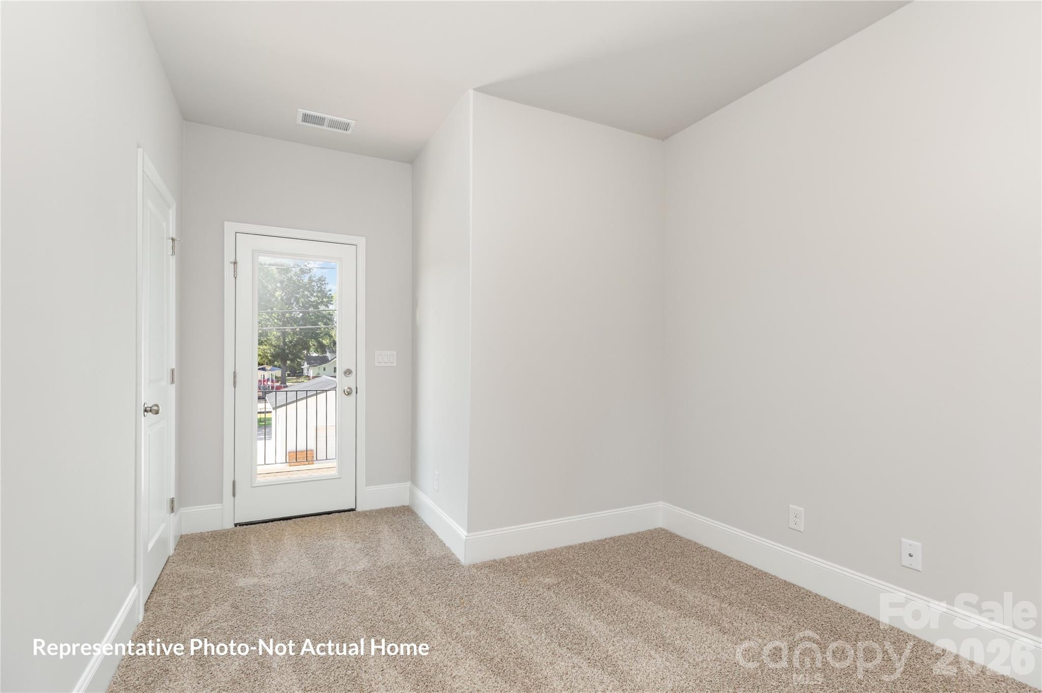 10233 Rainier Trail Drive Property Photo 35