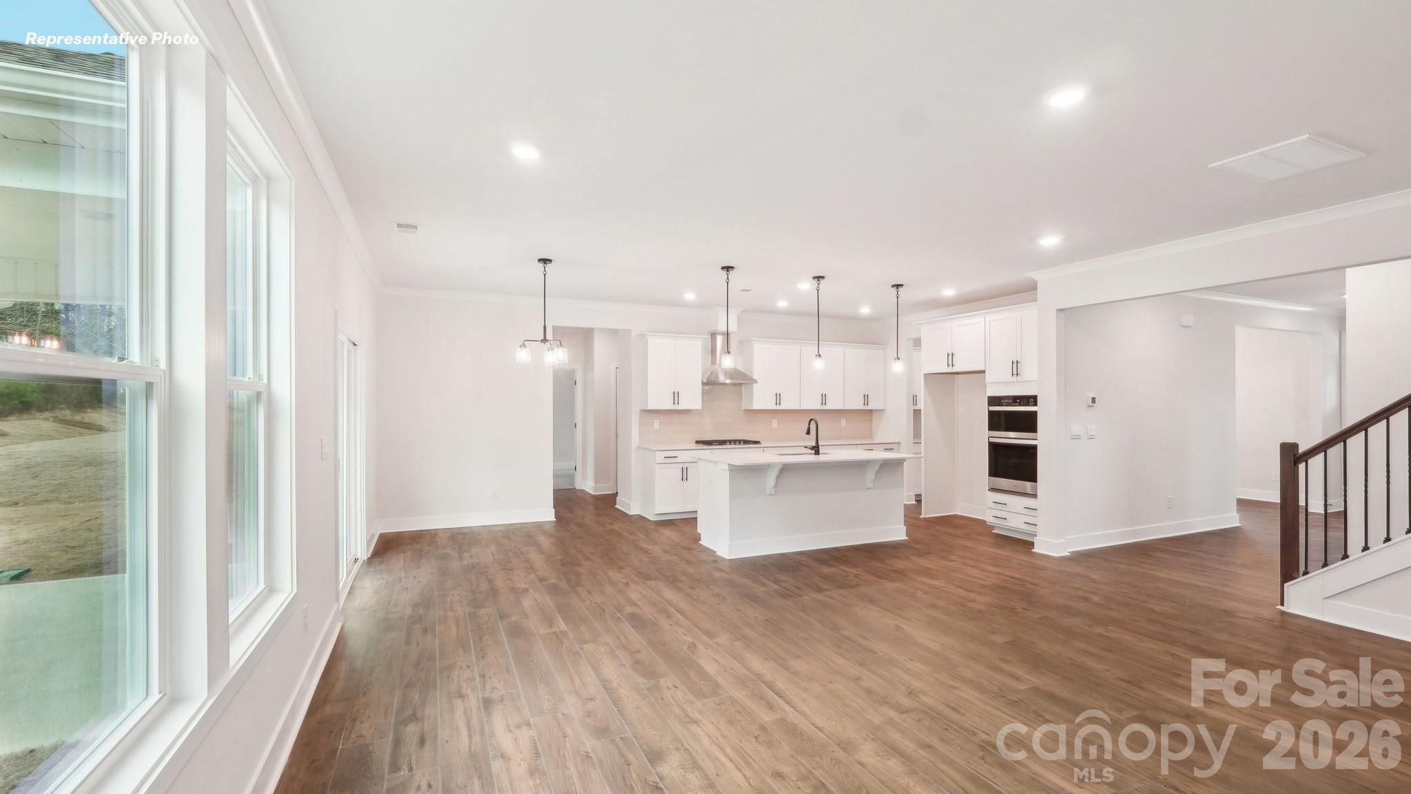 6038 Shady Terrace Lane Property Photo 16