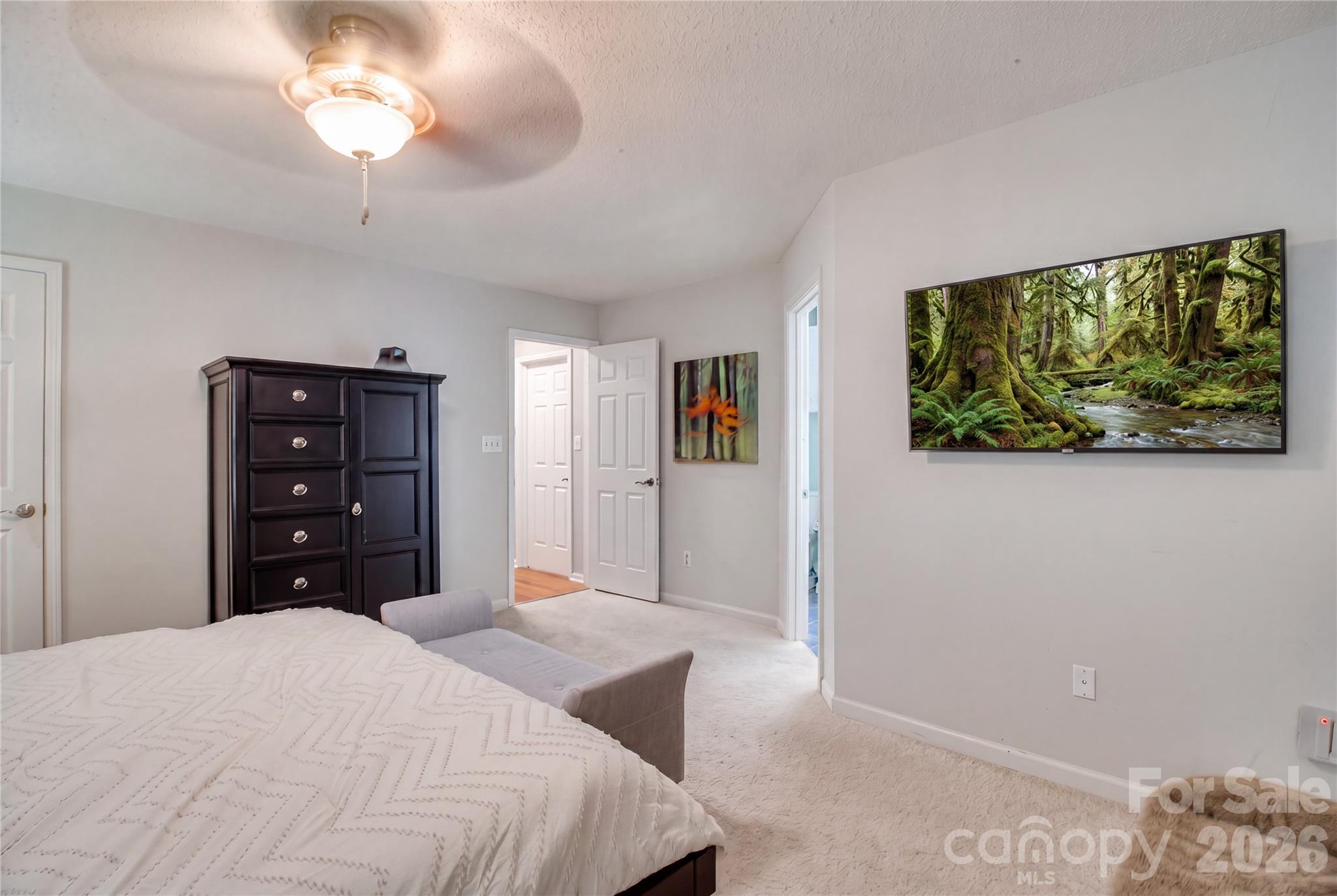 7800 Kingston Drive Property Photo 11