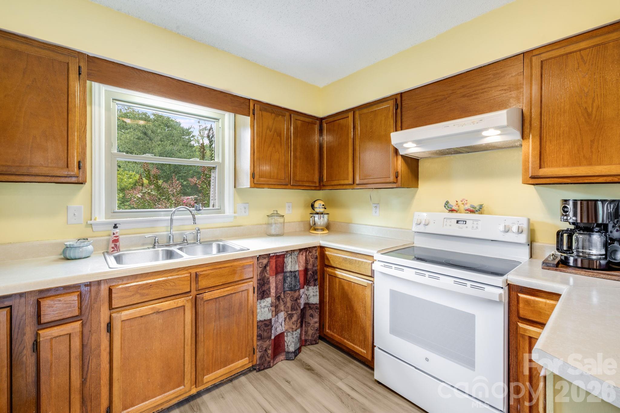 1325 4th Avenue C Property Photo 17