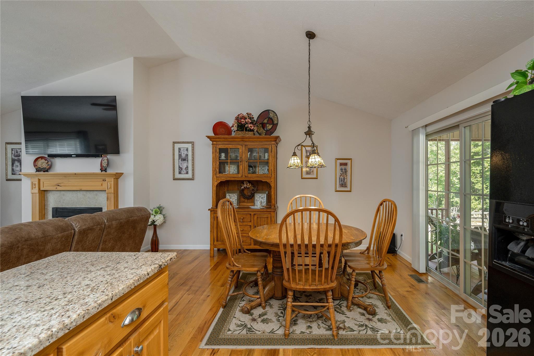 59 Smalltown Trail Property Photo 9