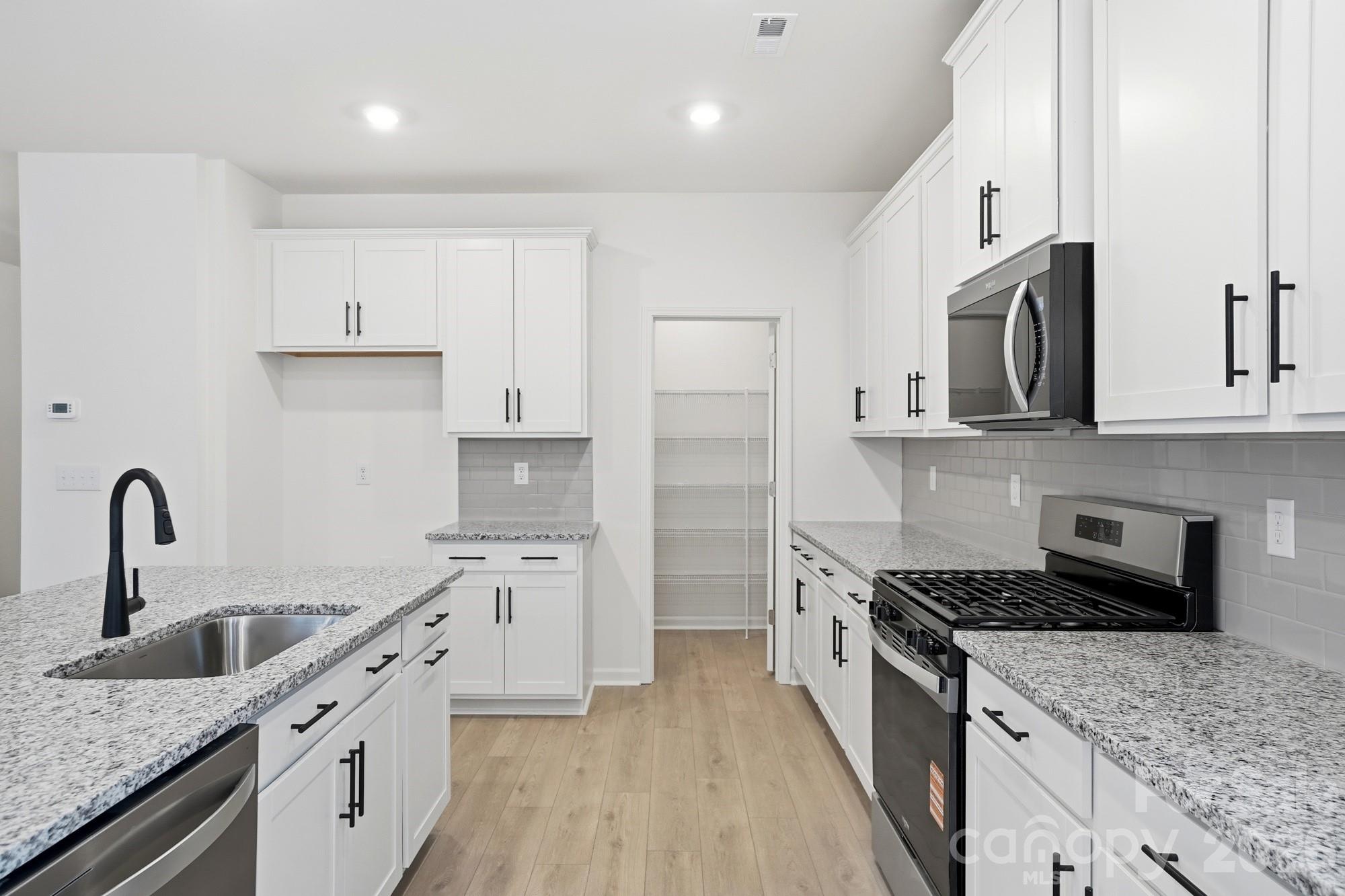 305 Barnstable Drive Property Photo 8
