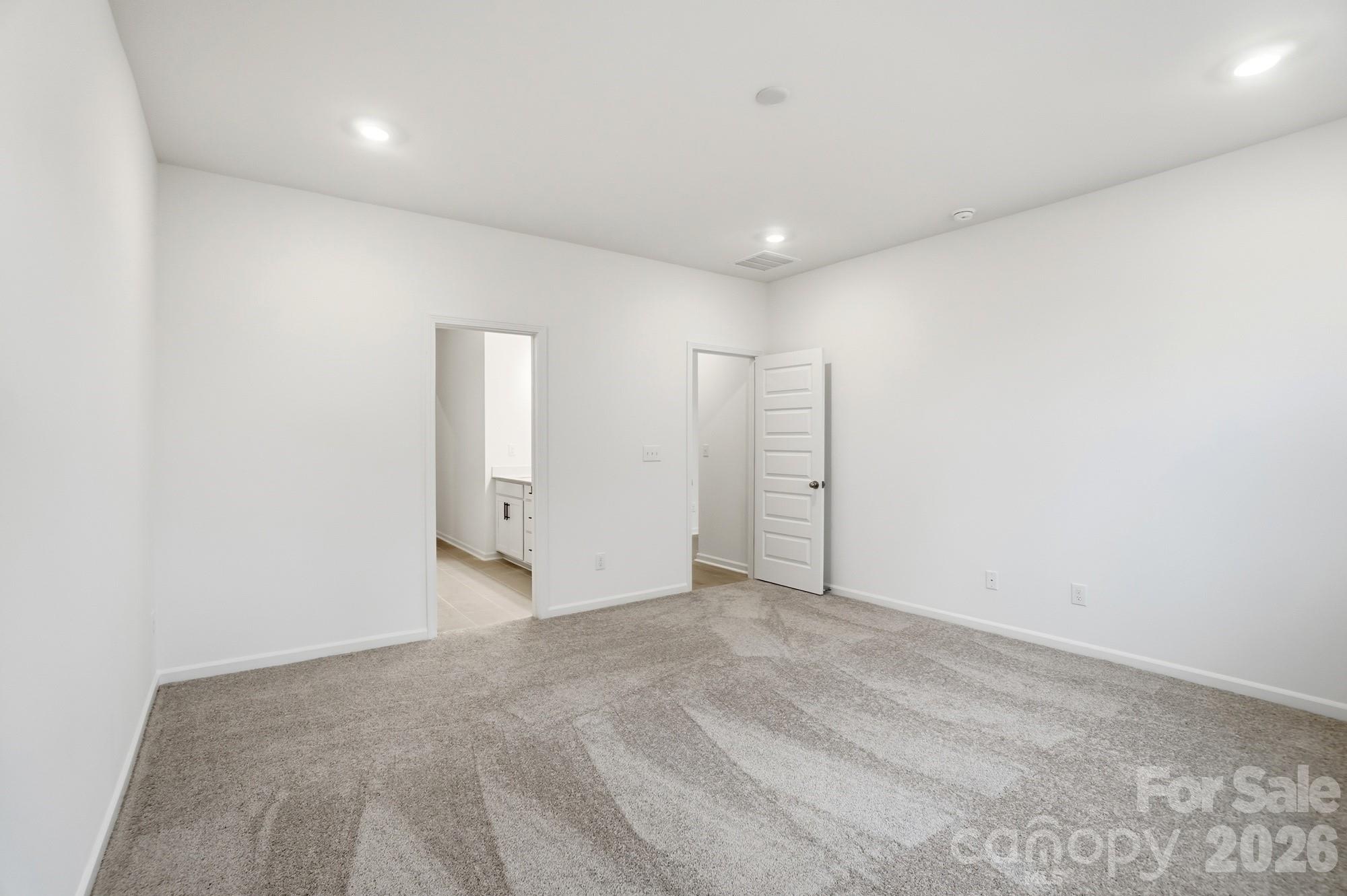 305 Barnstable Drive Property Photo 10