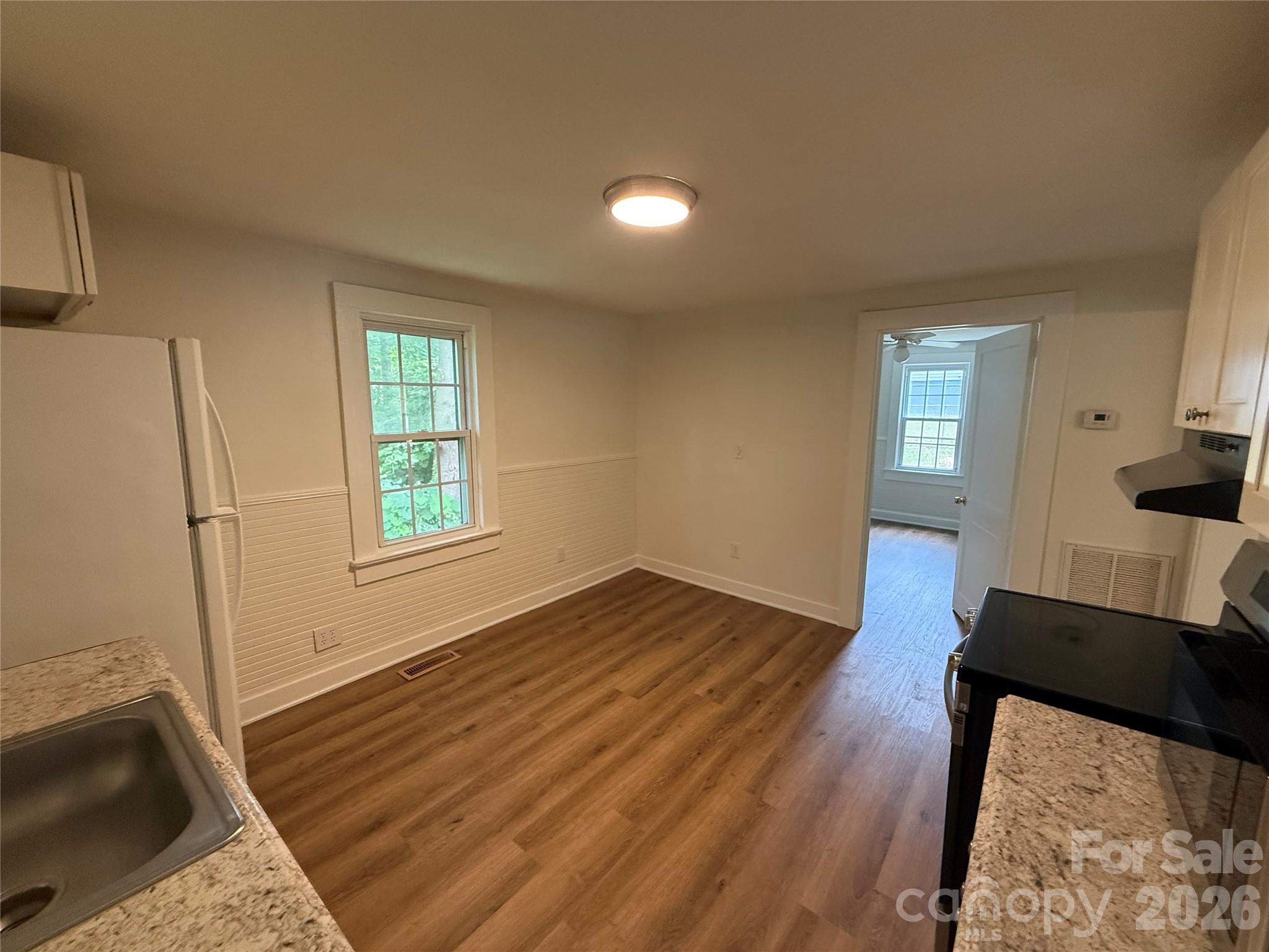 276 Kathy Street Property Photo 11