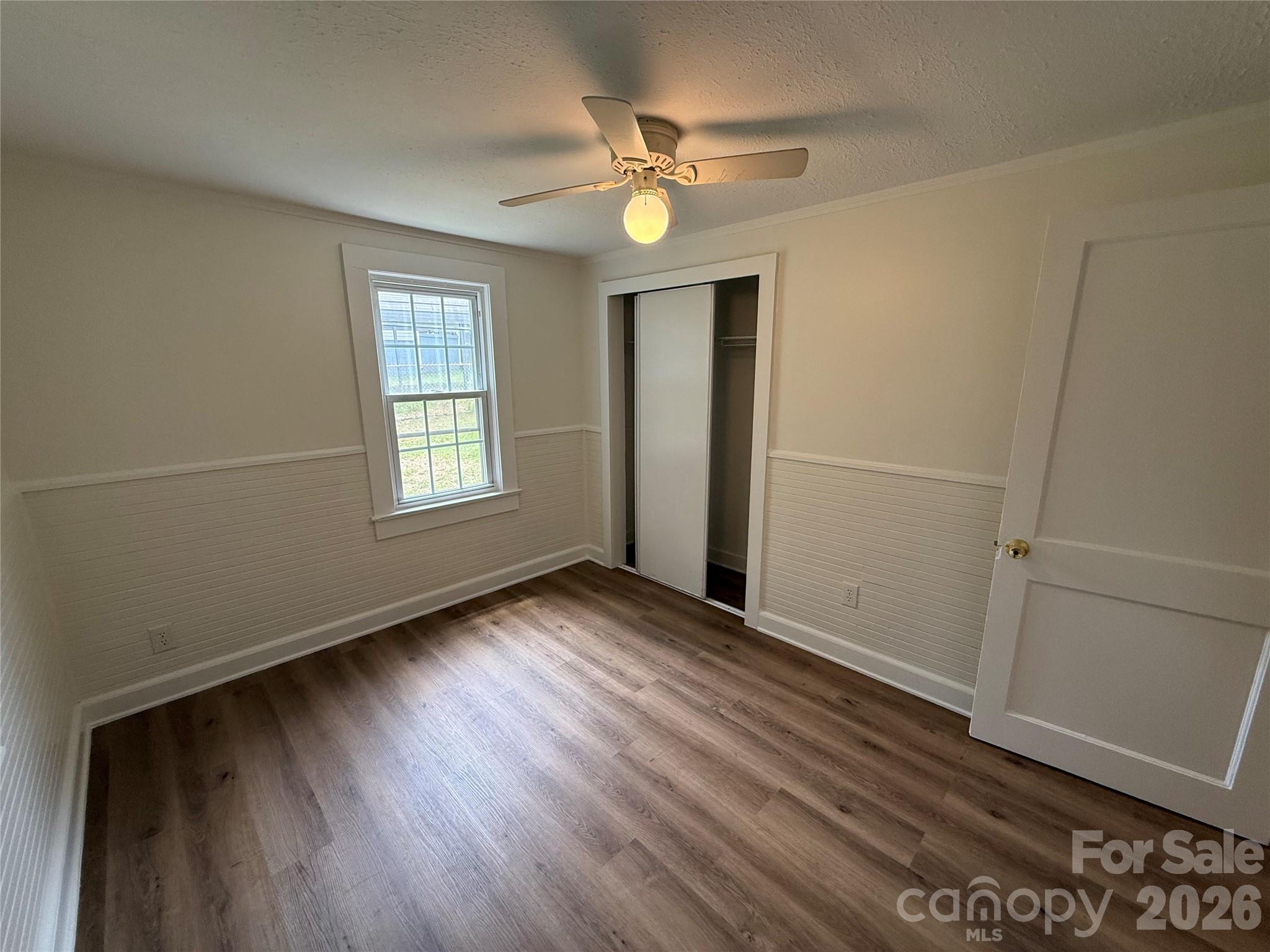 276 Kathy Street Property Photo 13