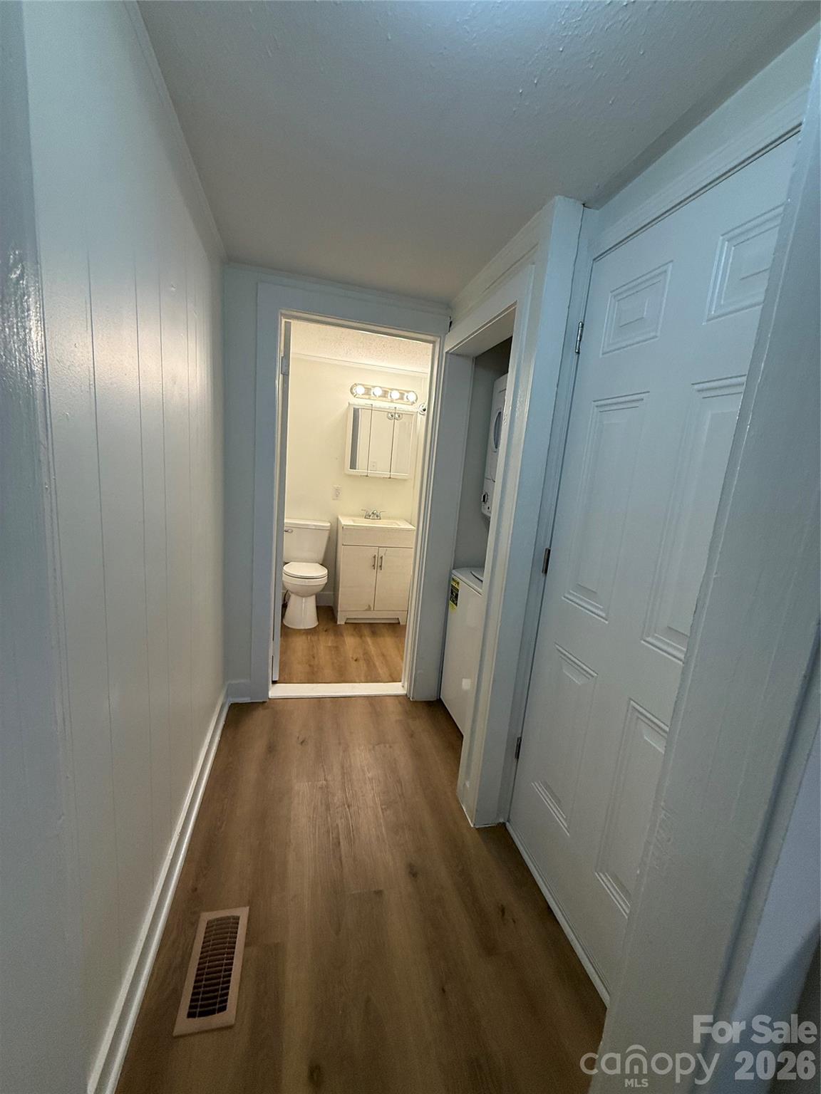 276 Kathy Street Property Photo 14