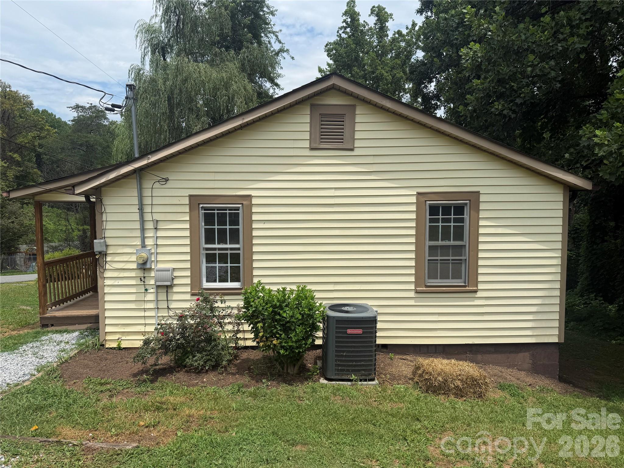 276 Kathy Street Property Photo 20