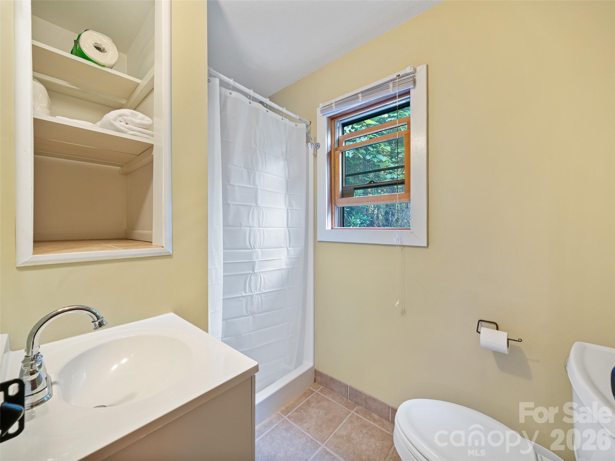 262 Little Pond Drive Property Photo 13