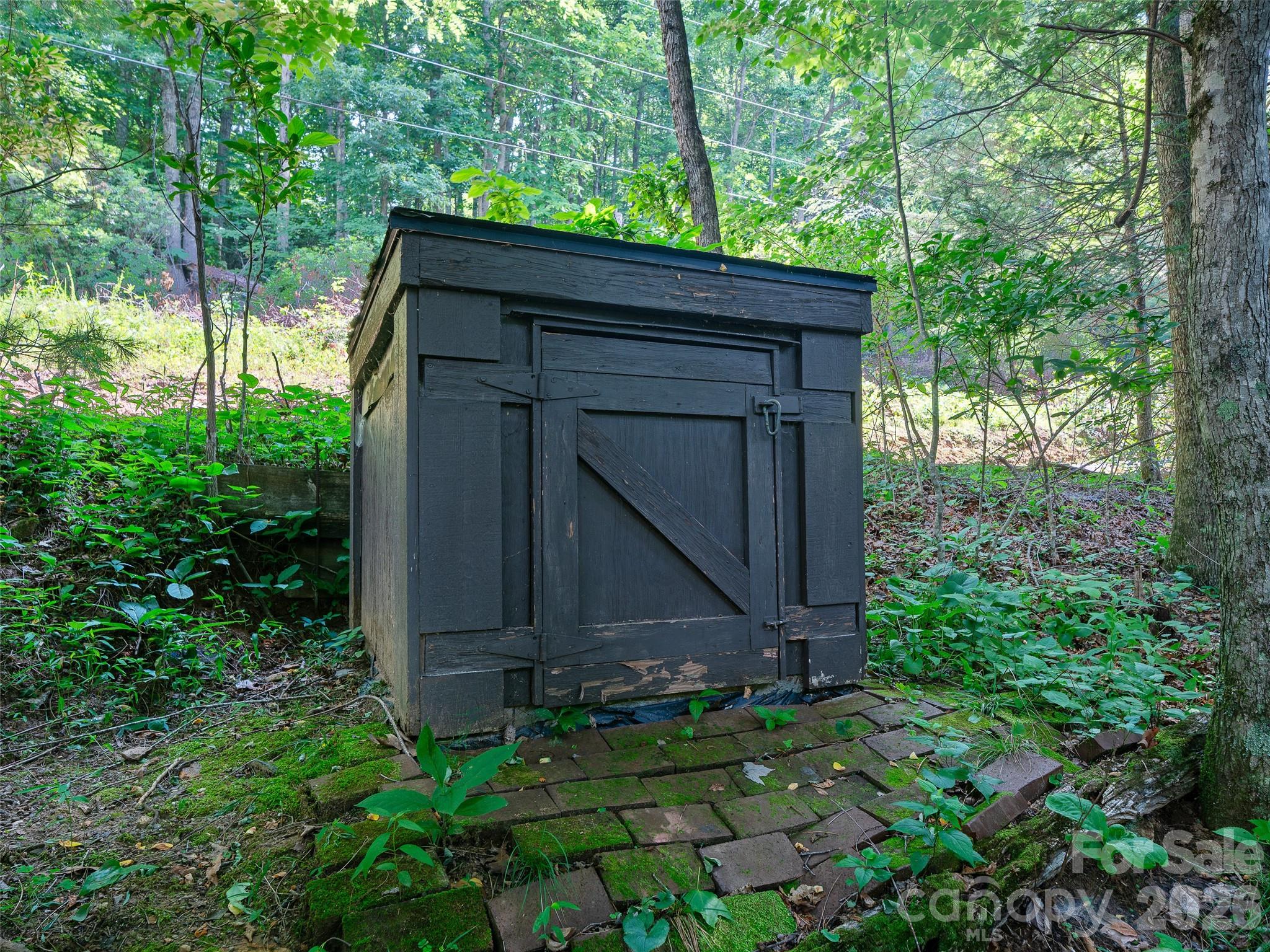 262 Little Pond Drive Property Photo 24