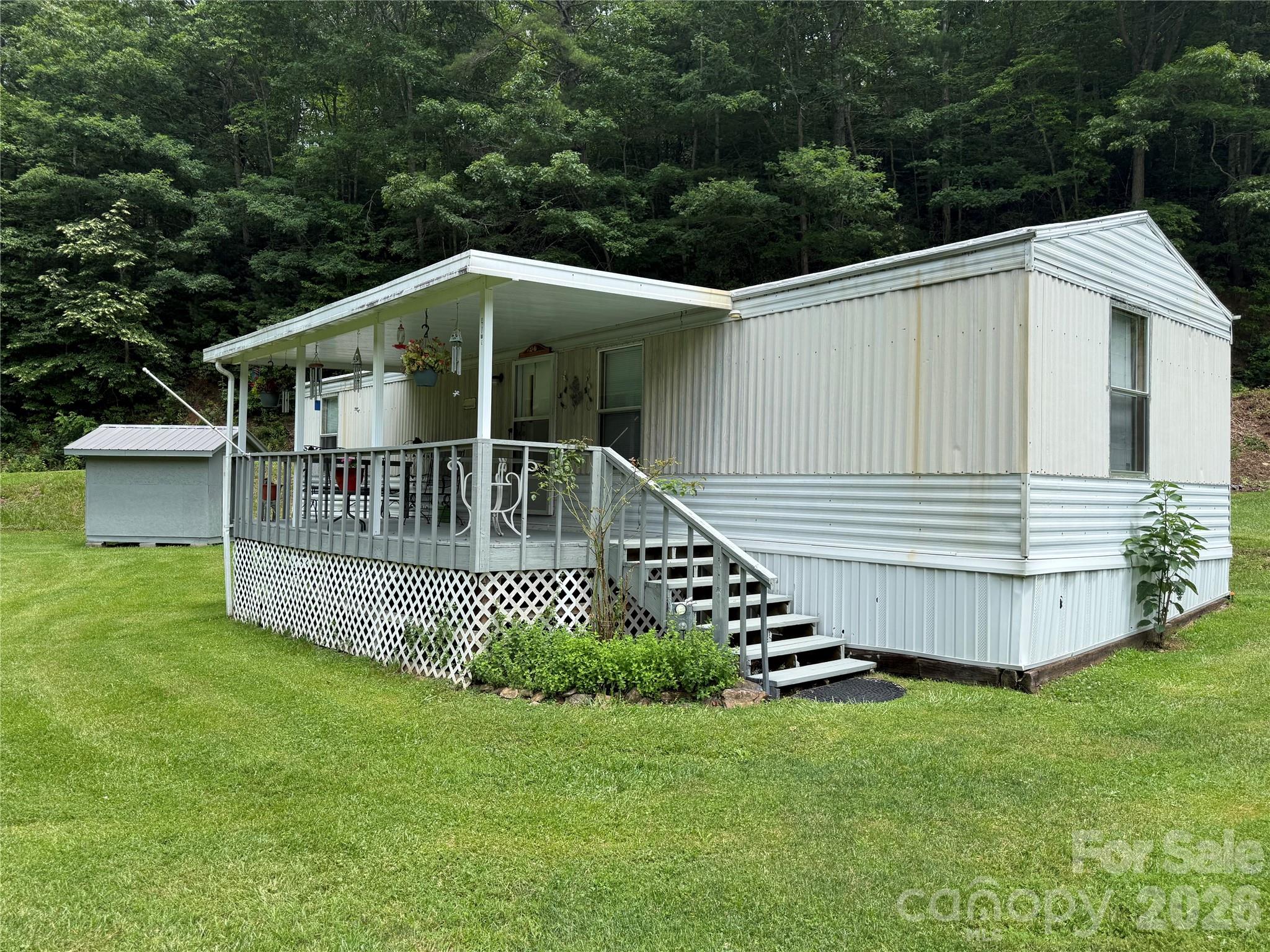 4126 & 4128 Pumpkintown Road Property Photo 3