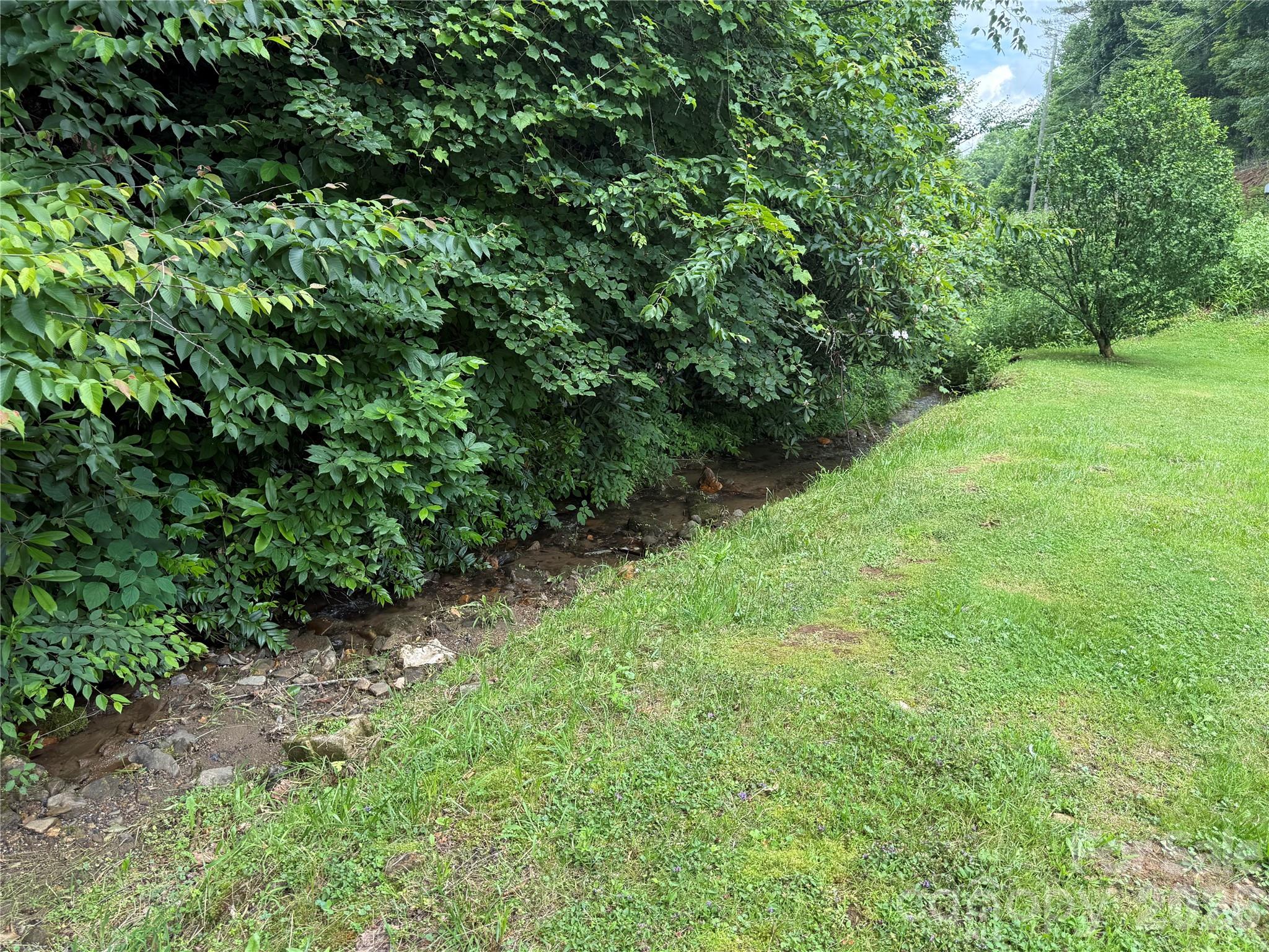 4126 & 4128 Pumpkintown Road Property Photo 9