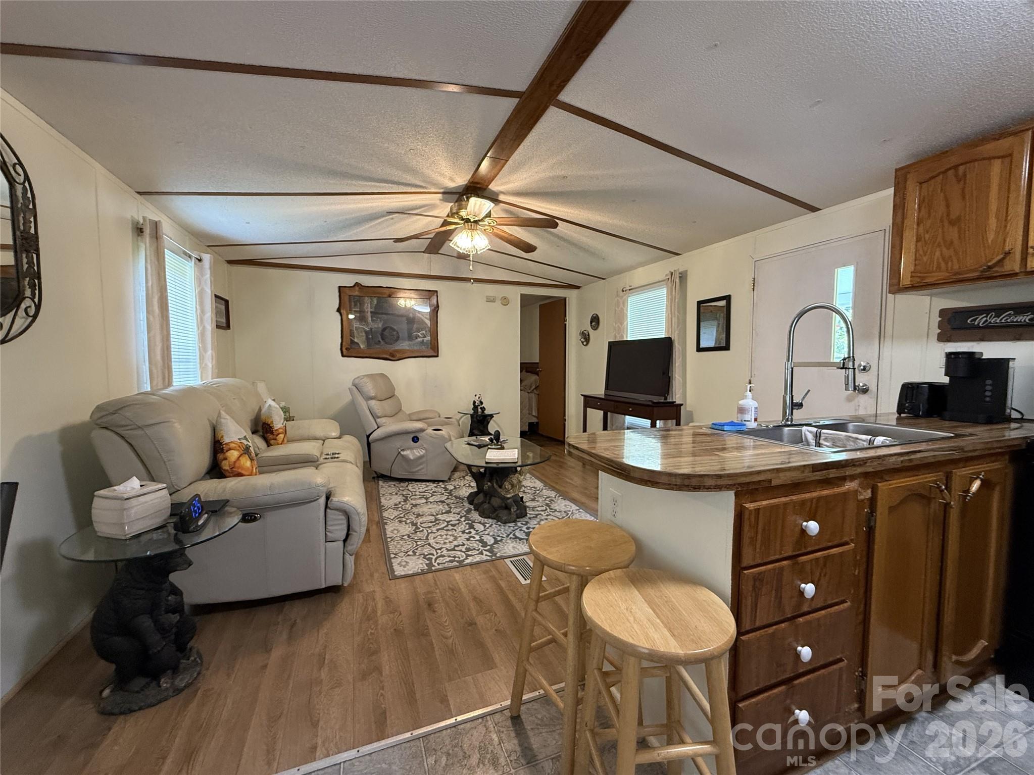 4126 & 4128 Pumpkintown Road Property Photo 10