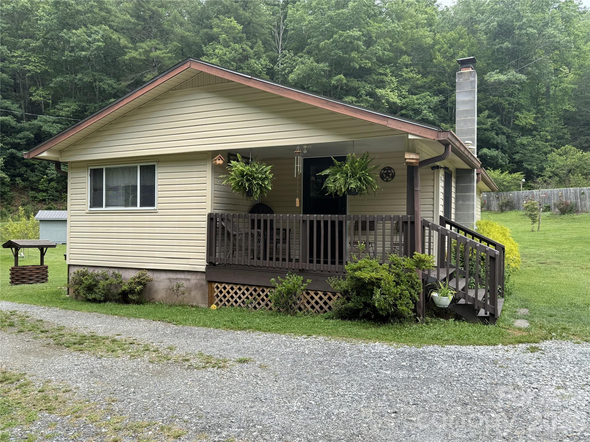 4126 & 4128 Pumpkintown Road Property Photo 27