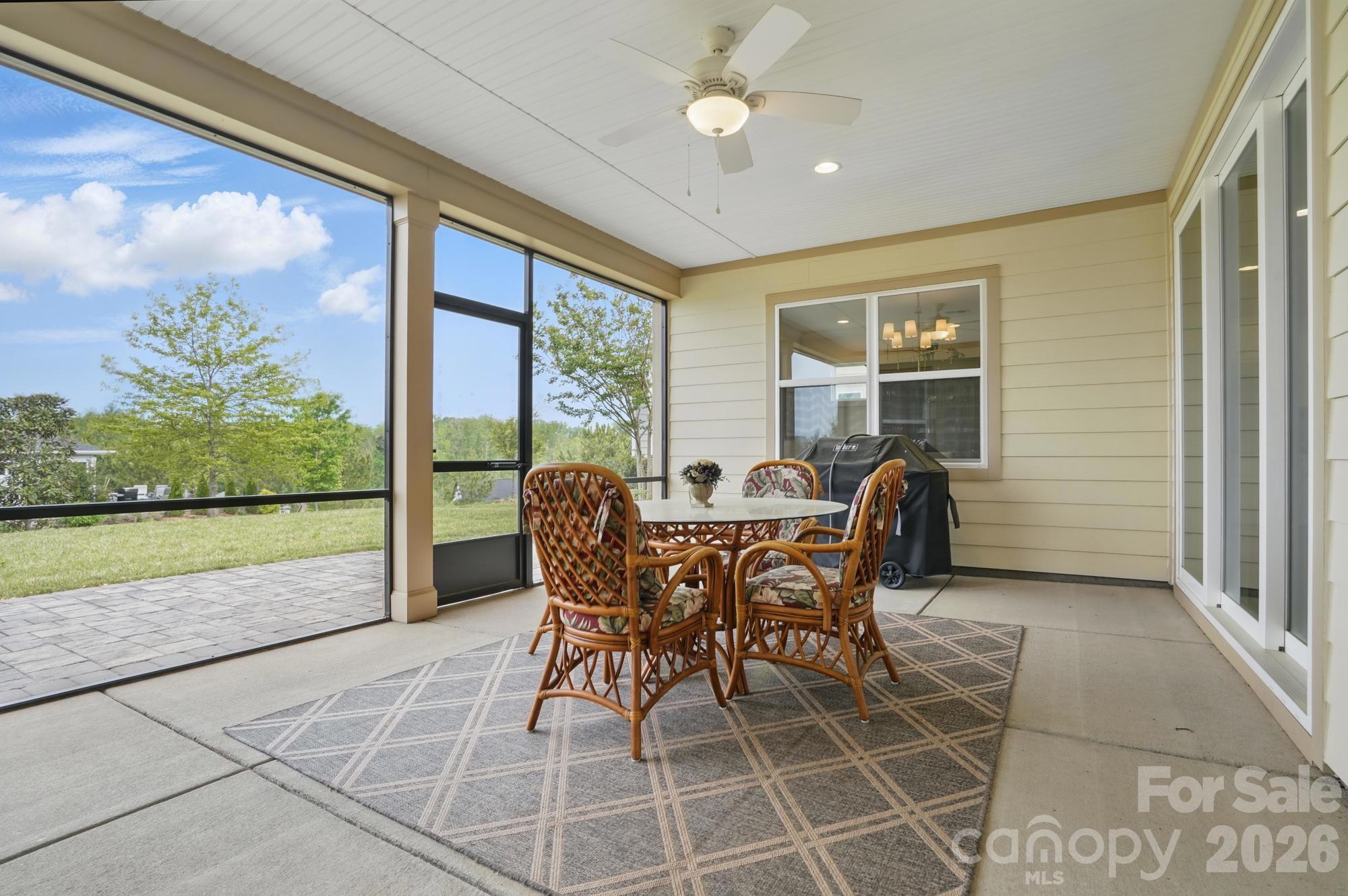 5247 Looking Glass Trail Property Photo 26