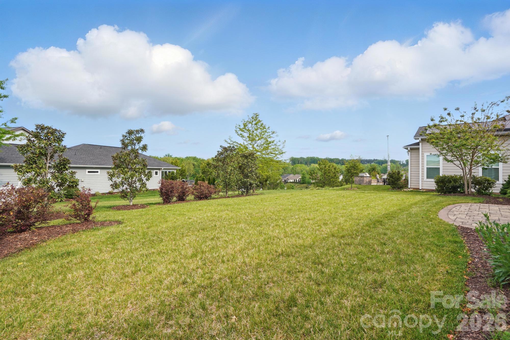 5247 Looking Glass Trail Property Photo 29