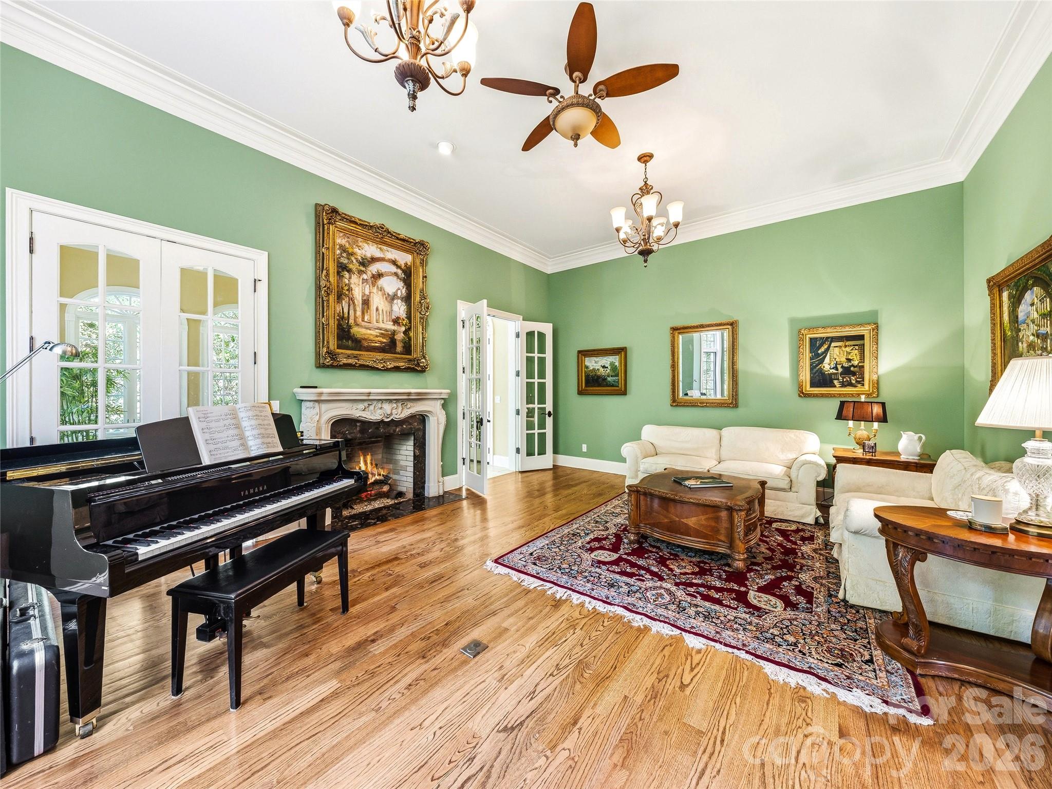 150 Rainbow View Drive Property Photo 13