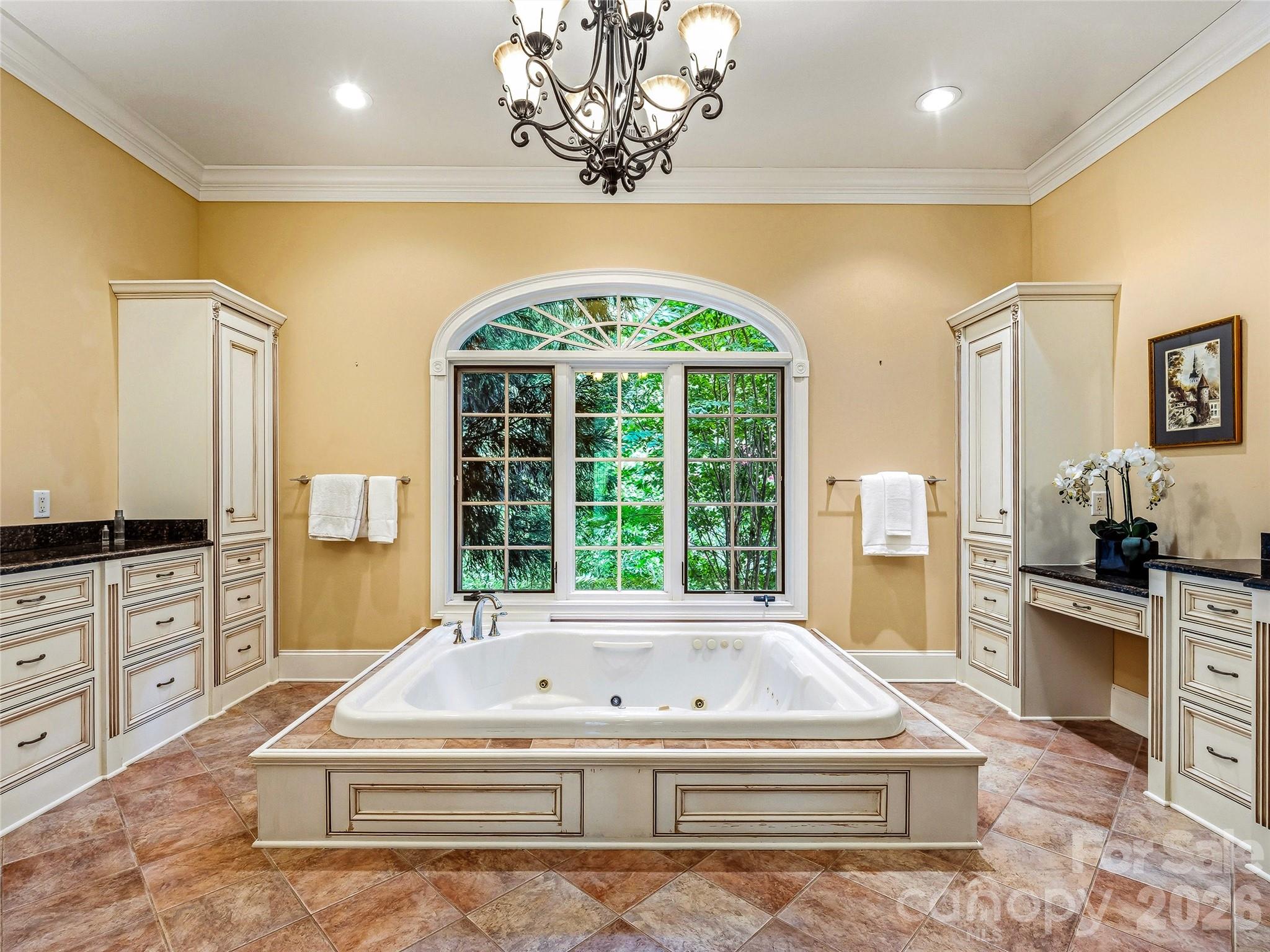 150 Rainbow View Drive Property Photo 35