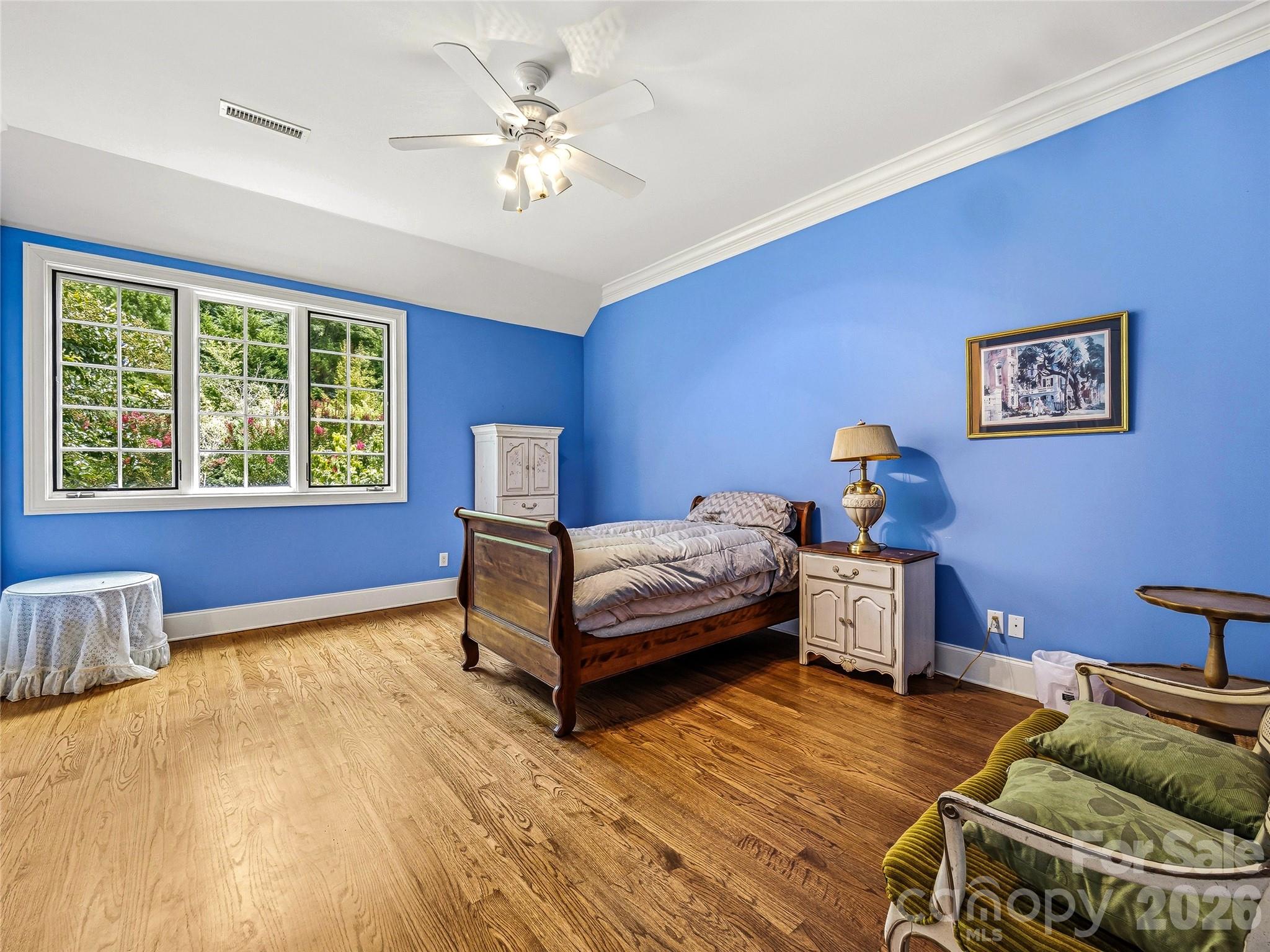 150 Rainbow View Drive Property Photo 39