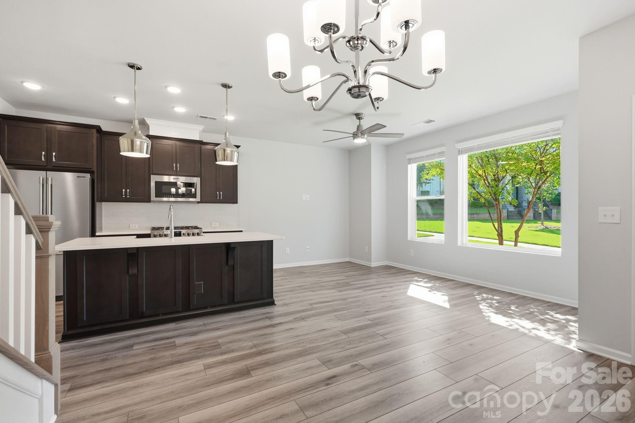 1450 Winding Stream Road Property Photo 5
