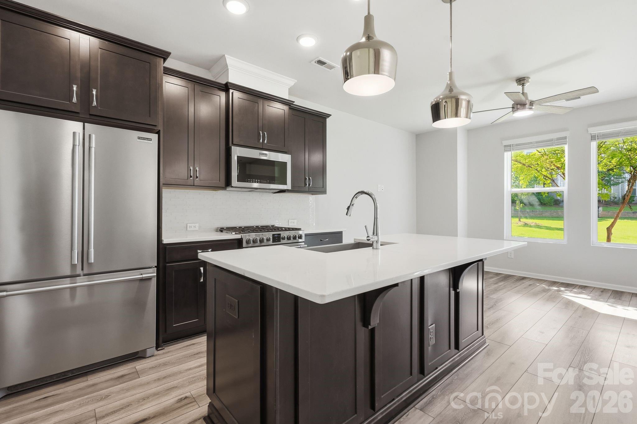 1450 Winding Stream Road Property Photo 6