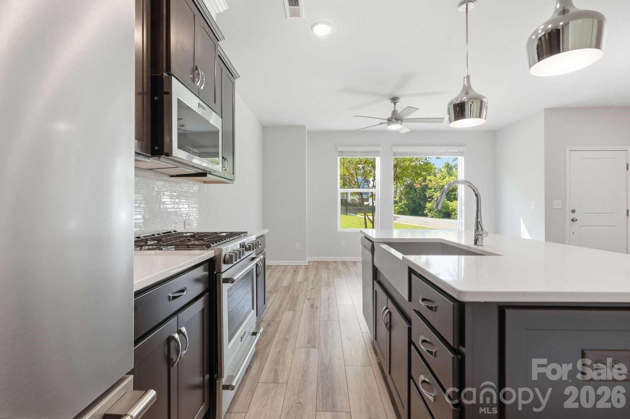 1450 Winding Stream Road Property Photo 7