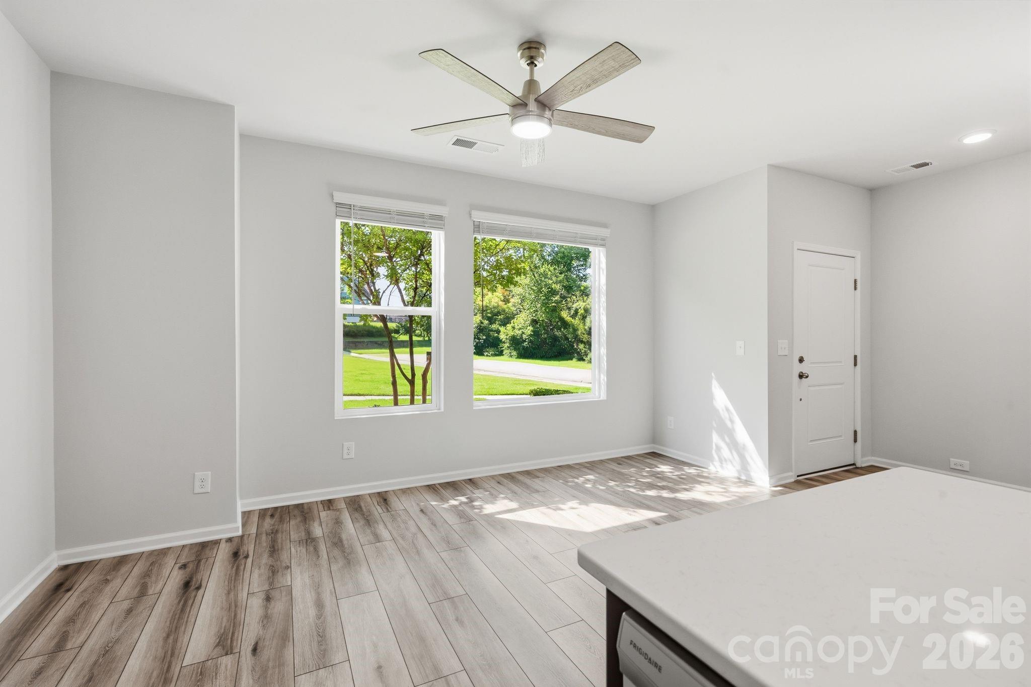 1450 Winding Stream Road Property Photo 9
