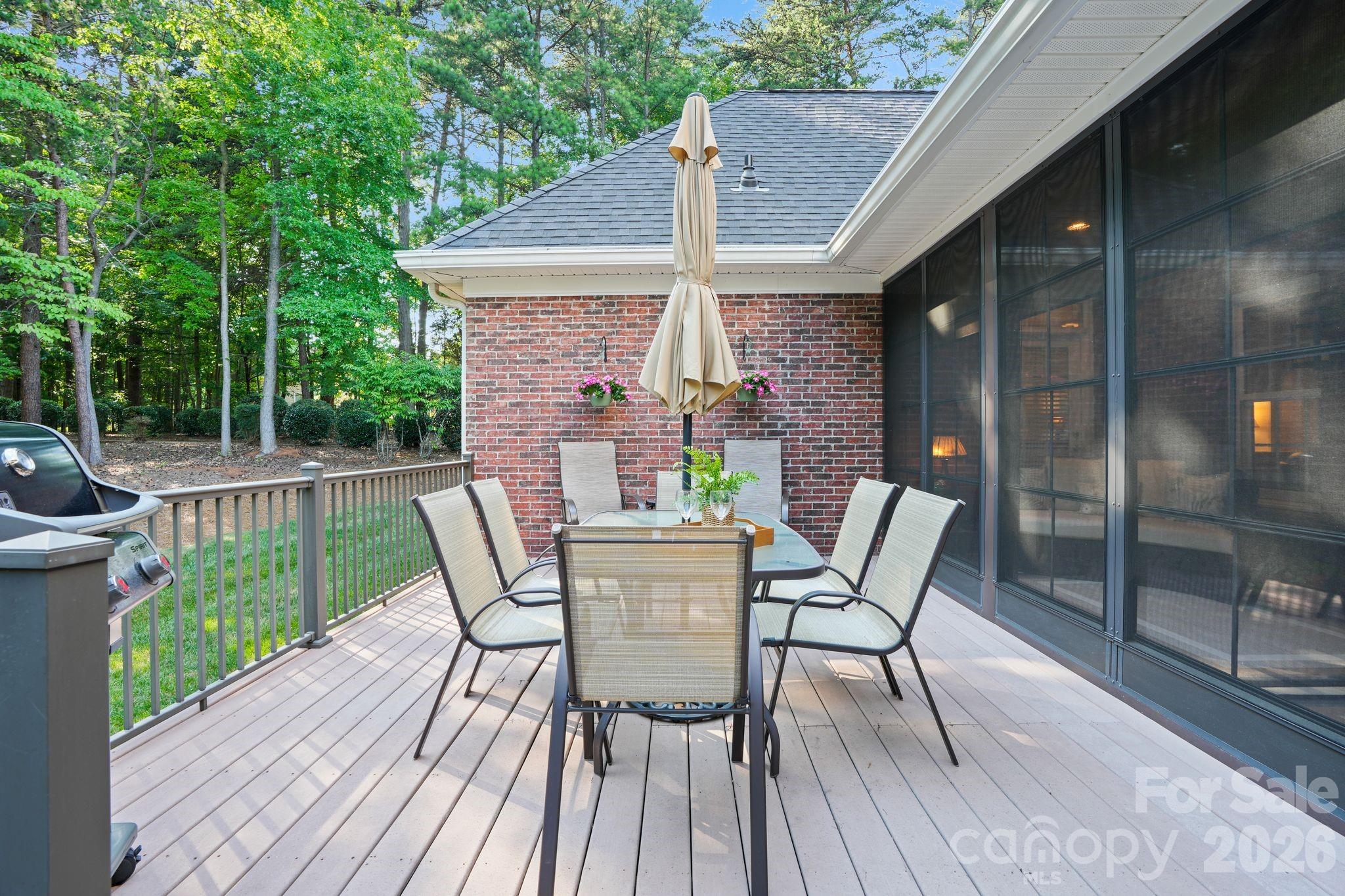 4325 Artesian Cove Court Property Photo 39