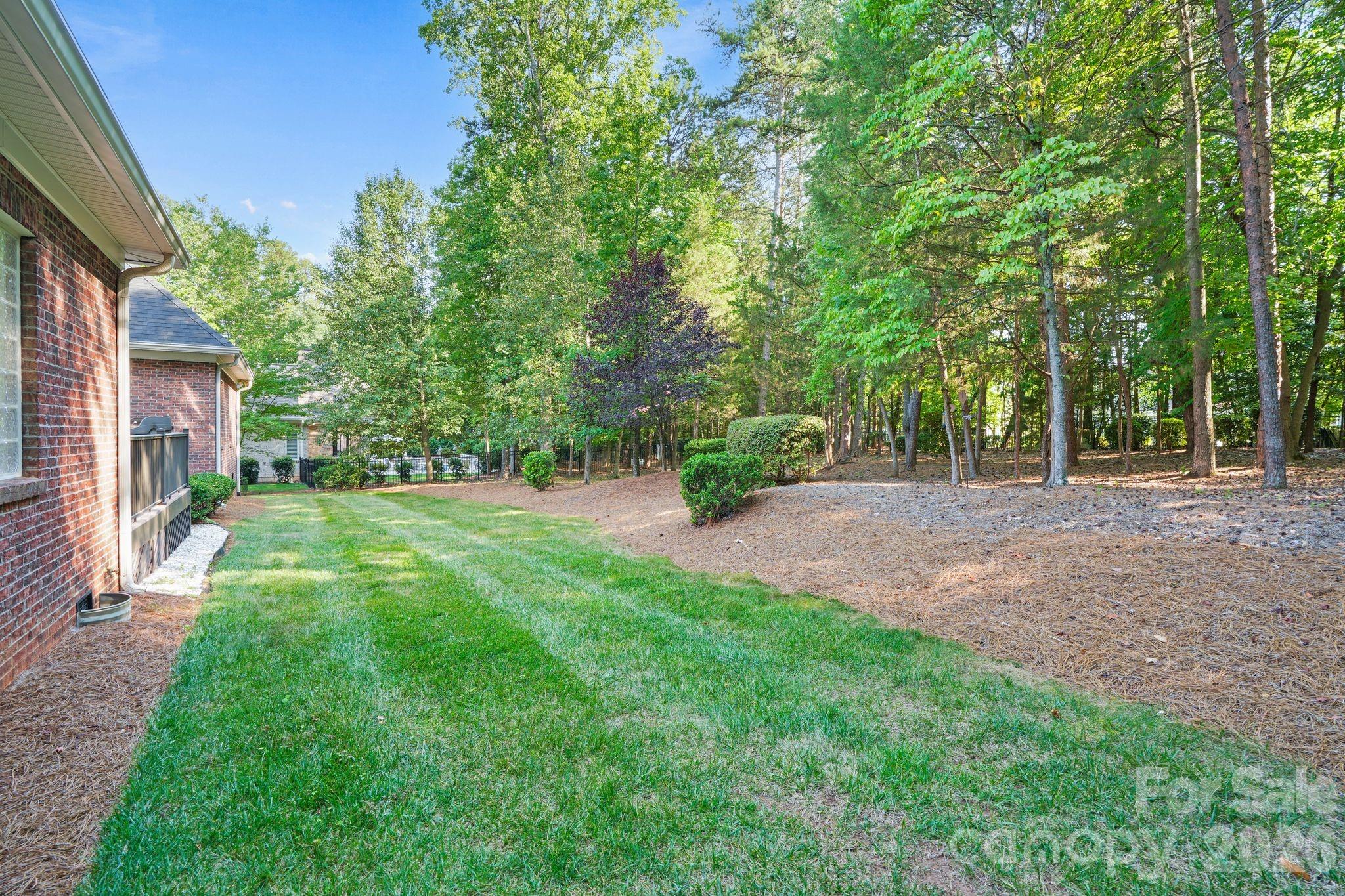 4325 Artesian Cove Court Property Photo 44