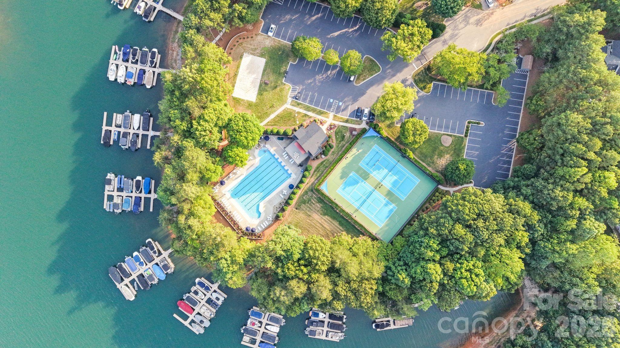4325 Artesian Cove Court Property Photo 46