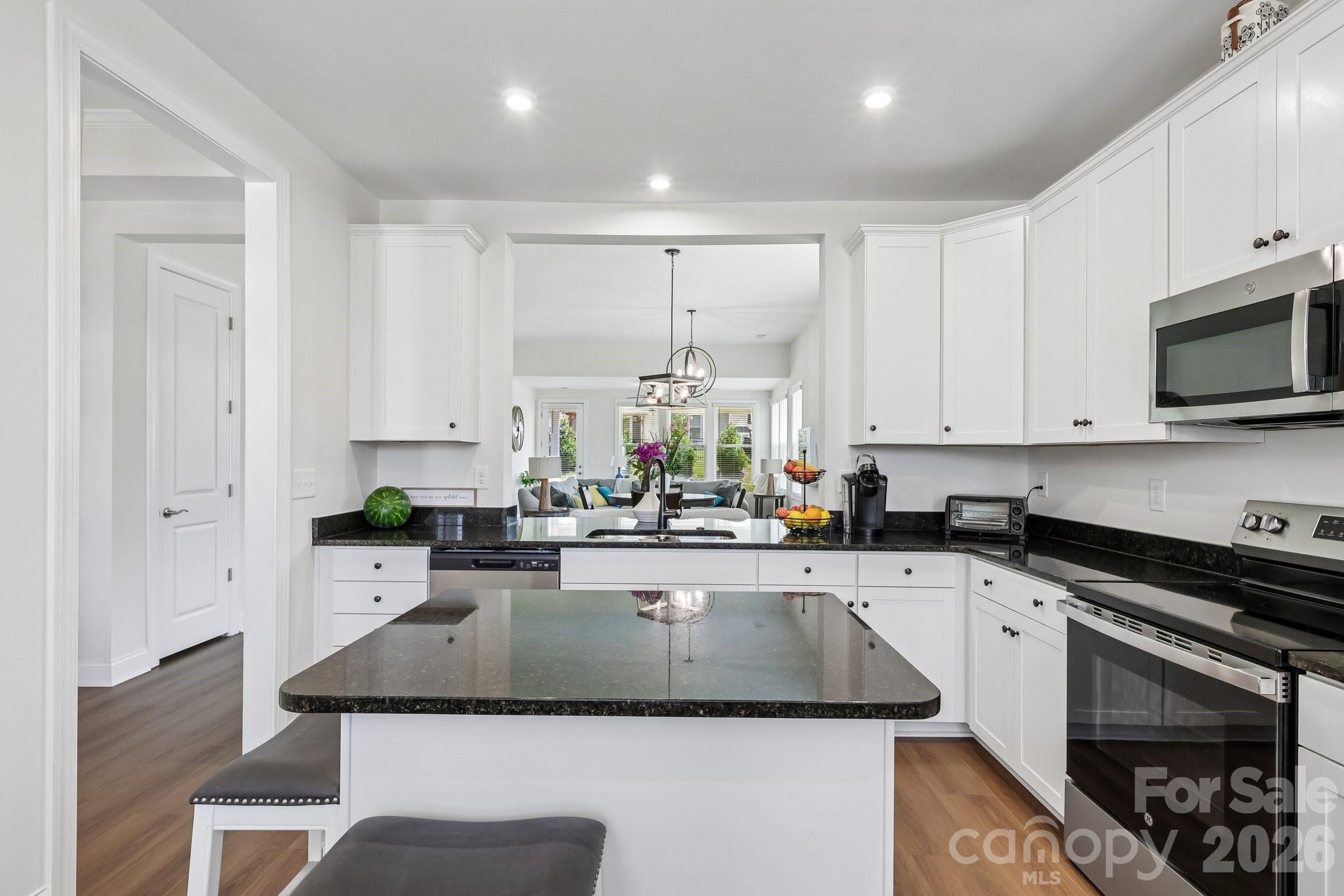 8410 Profit Lane Property Photo 15