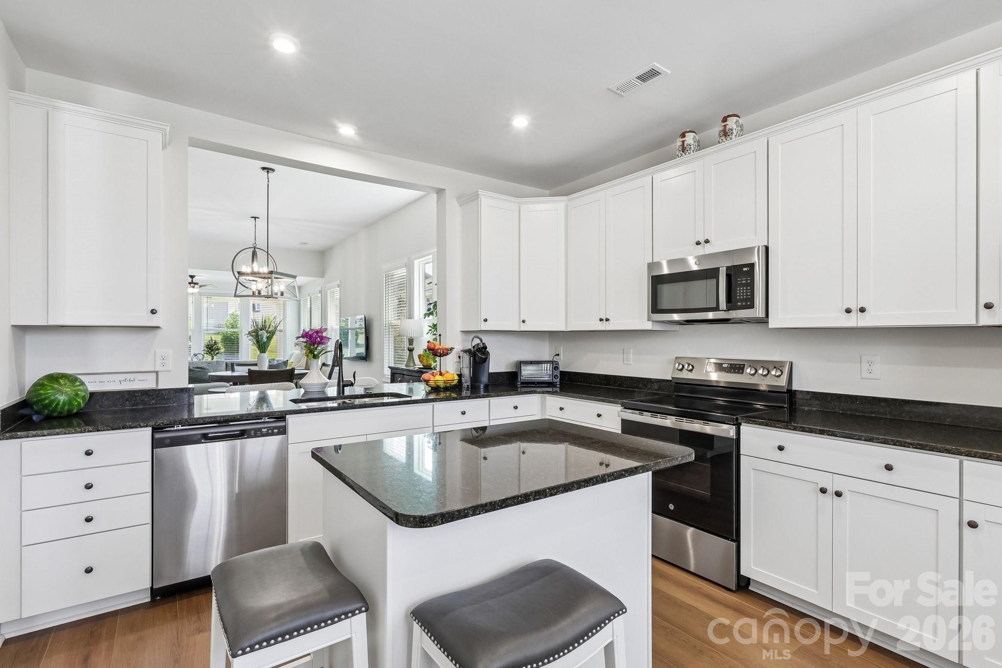8410 Profit Lane Property Photo 16