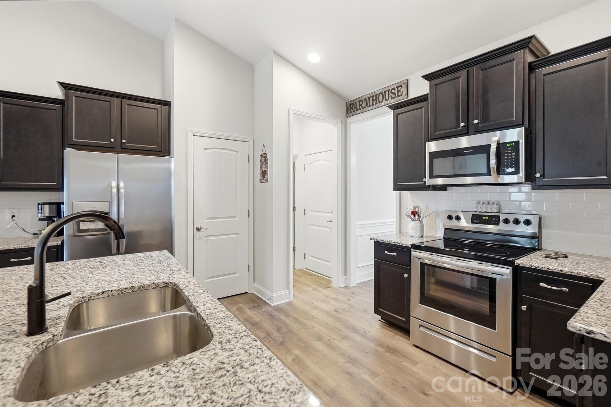 7166 Barleywood Drive Property Photo 17