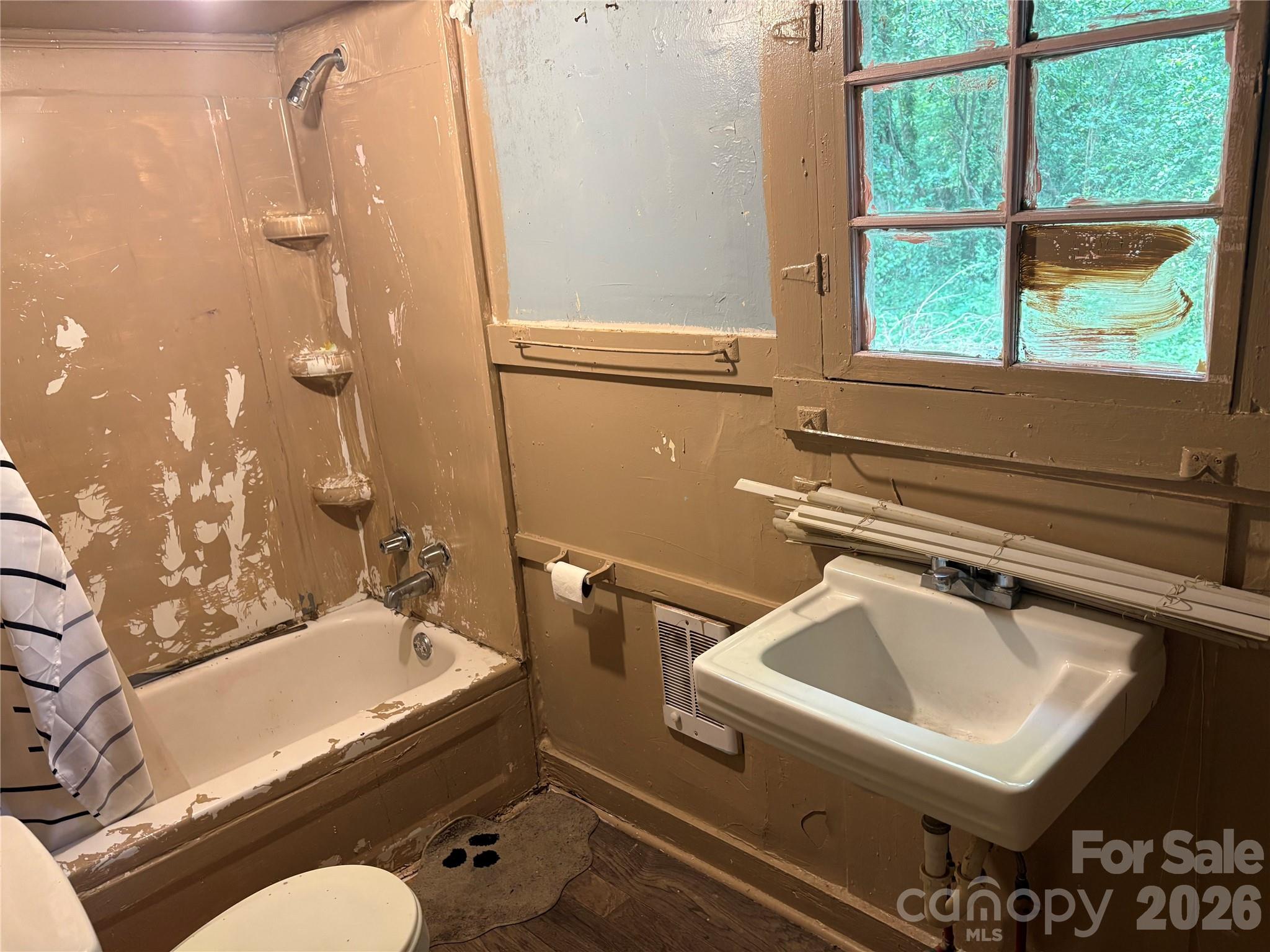207 Maple Street Property Photo 7